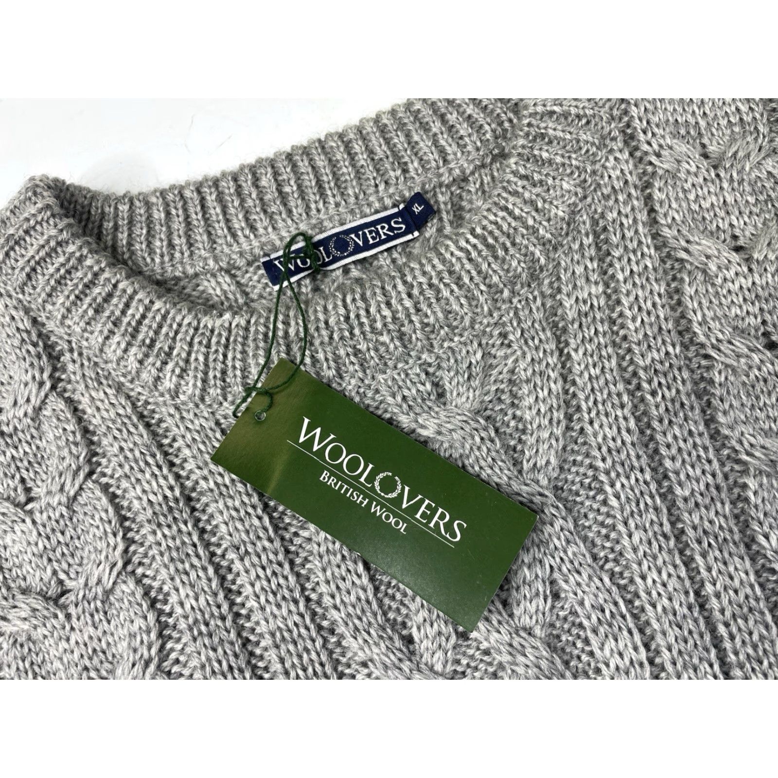 Vintage NWT Woolovers Fisherman Chunky Cable knit BRITISH WOOL Mens XL Sweater Pullover Gray Size US XL / EU 56 / 4 - 2 Thumbnail