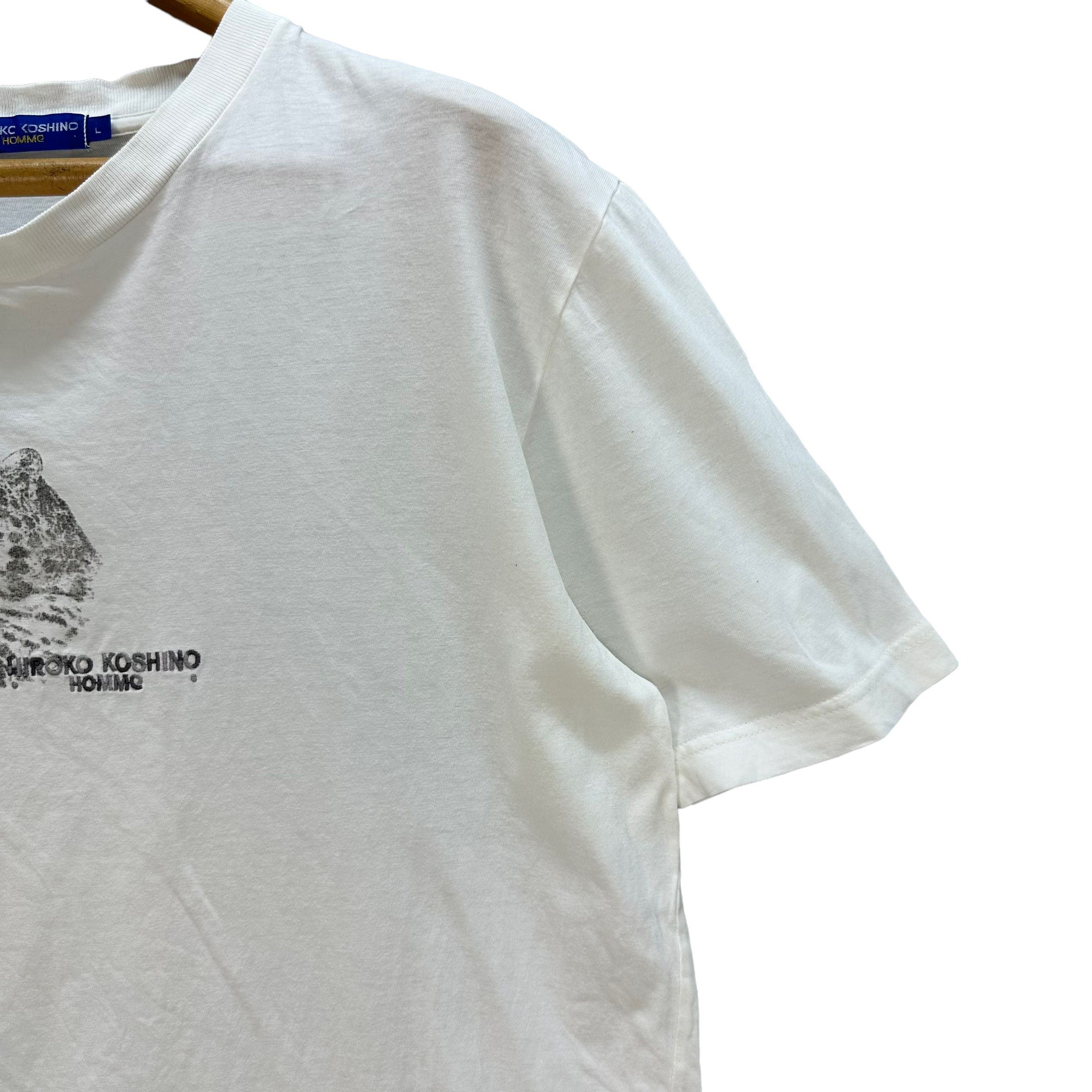 Hiroko Koshino Homme HIROKO KOSHINO HOMME CHEETAH LOGO WHITE TEES #7787-176 Size US L / EU 52-54 / 3 - 6 Thumbnail