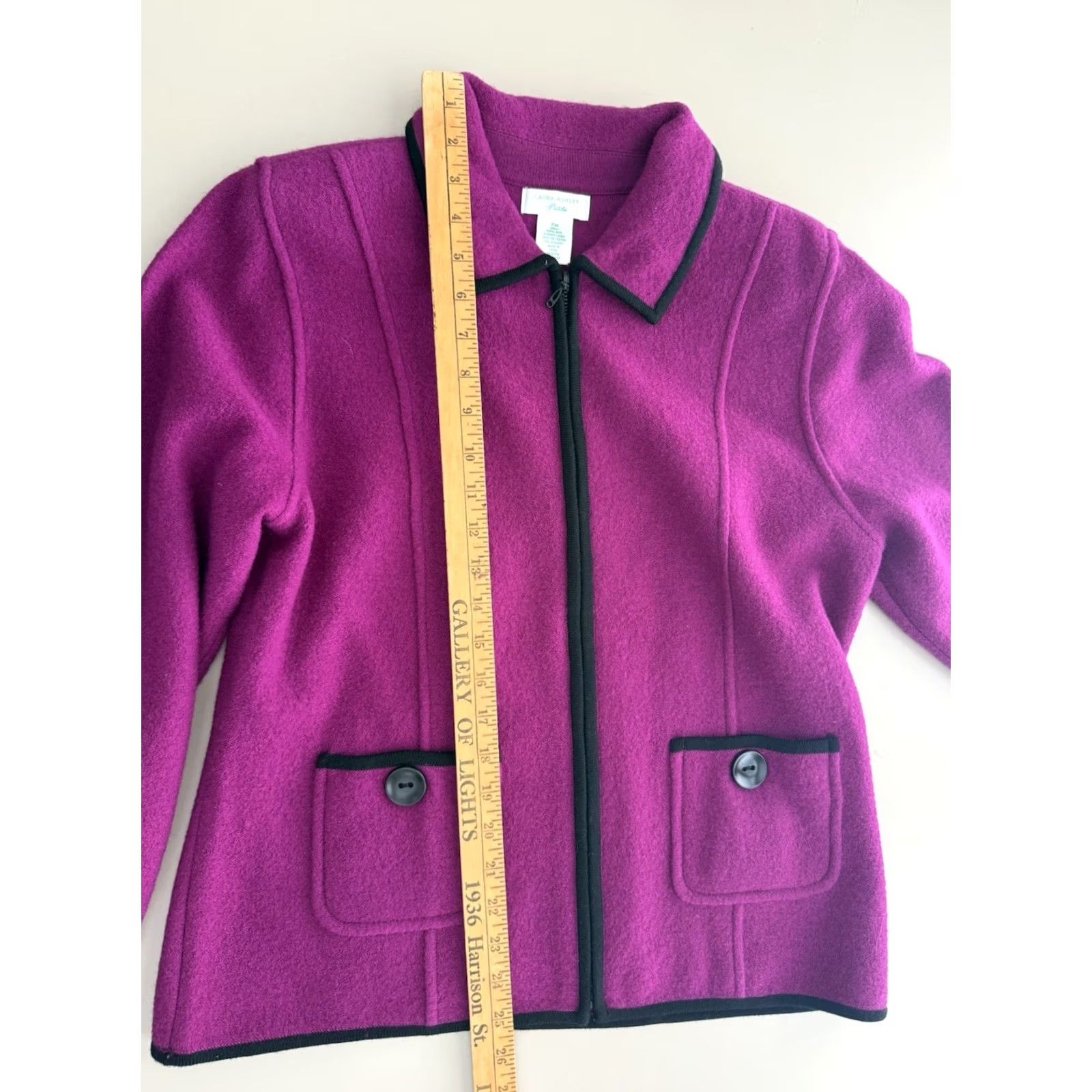Laura Ashley VINTAGE Laura Ashley Wool Jacket Fuchsia W/Black Trim Women’s PM 90's Y2K Size M / US 6-8 / IT 42-44 - 4 Thumbnail