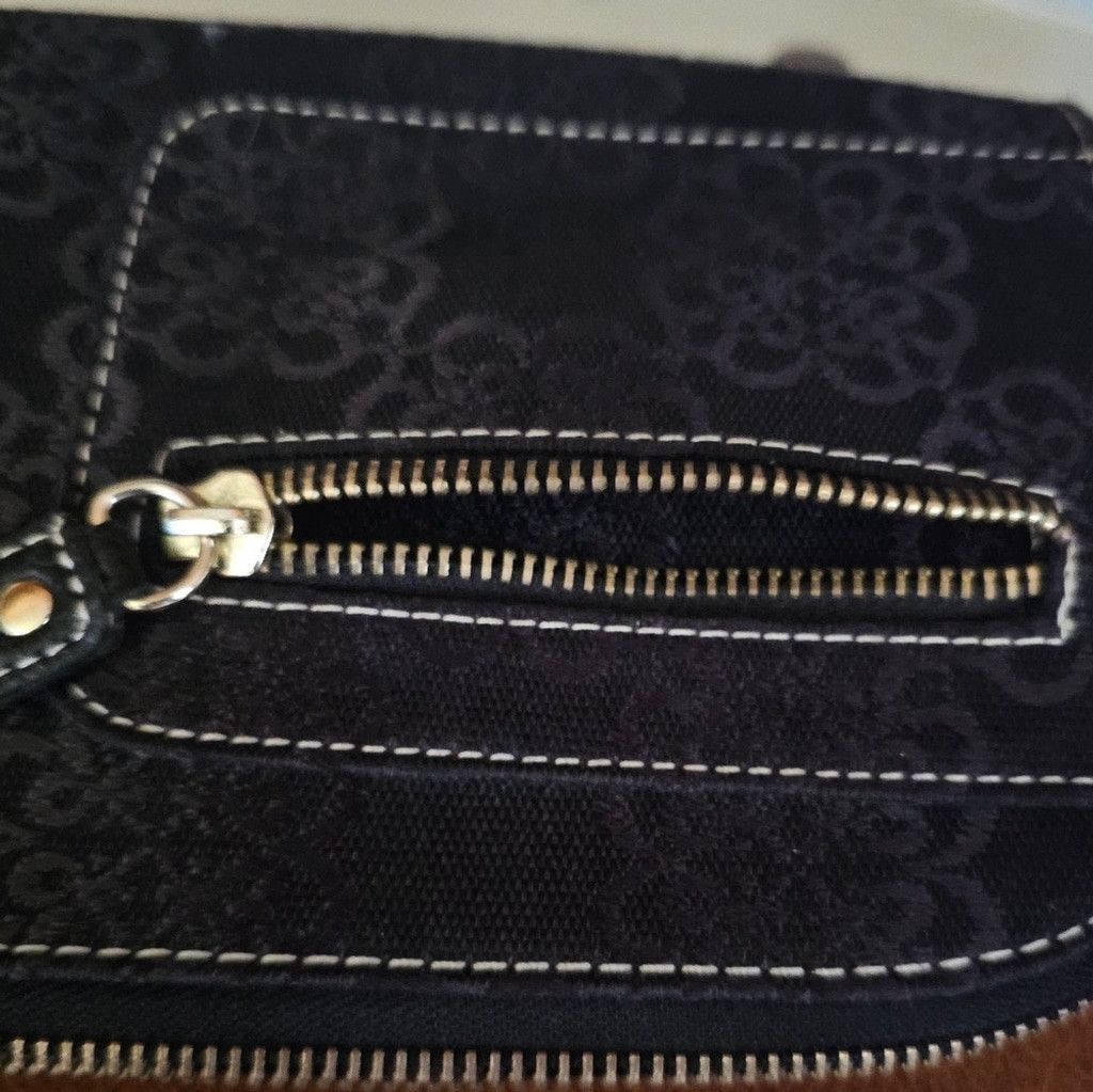 The Unbranded Brand Kathy Van Zeeland Wristlet with Gold and Crystal Accents Size ONE SIZE - 4 Thumbnail