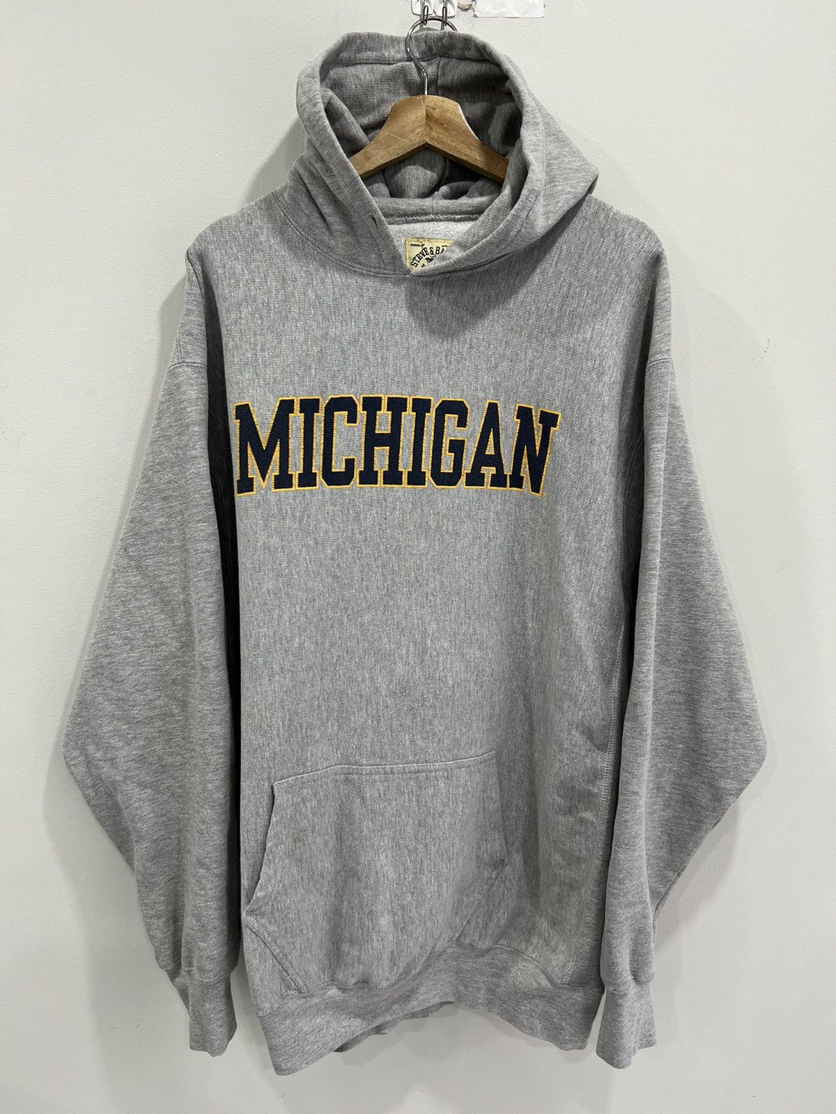 Vintage Vintage Michigan Spellout Hoodie Sweater Xxl Size US XXL / EU 58 / 5 - 1 Thumbnail