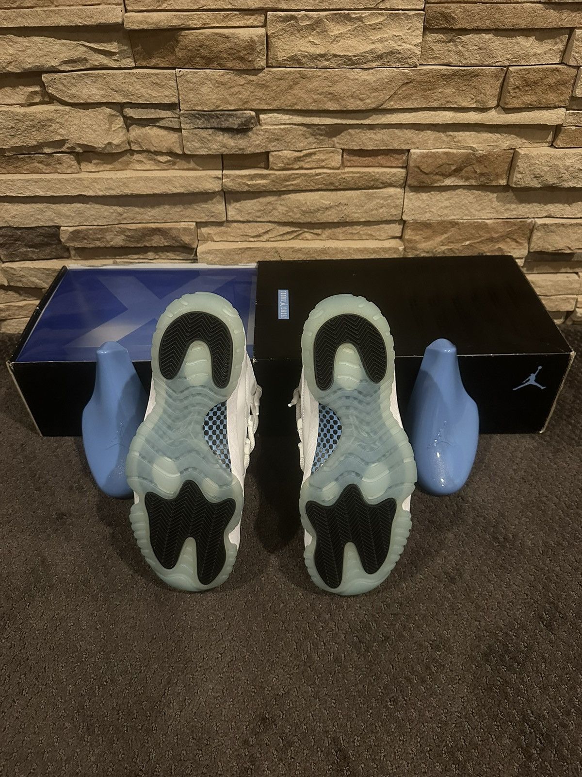 Jordan Brand Air Jordan 11 Retro “Legend Blue” Size US 10 / EU 43 - 7 Thumbnail
