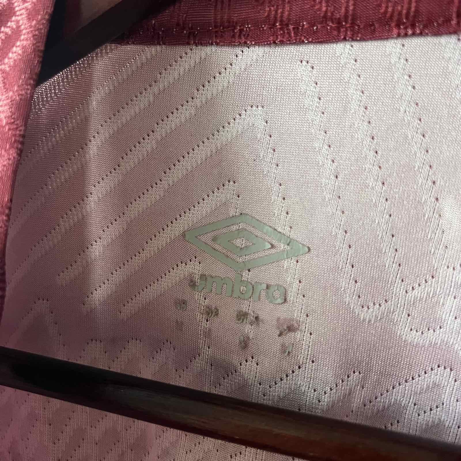 Umbro Umbro West Ham Bowen 2024 player worn soccer jersey #20 Sz S Size US S / EU 44-46 / 1 - 4 Thumbnail