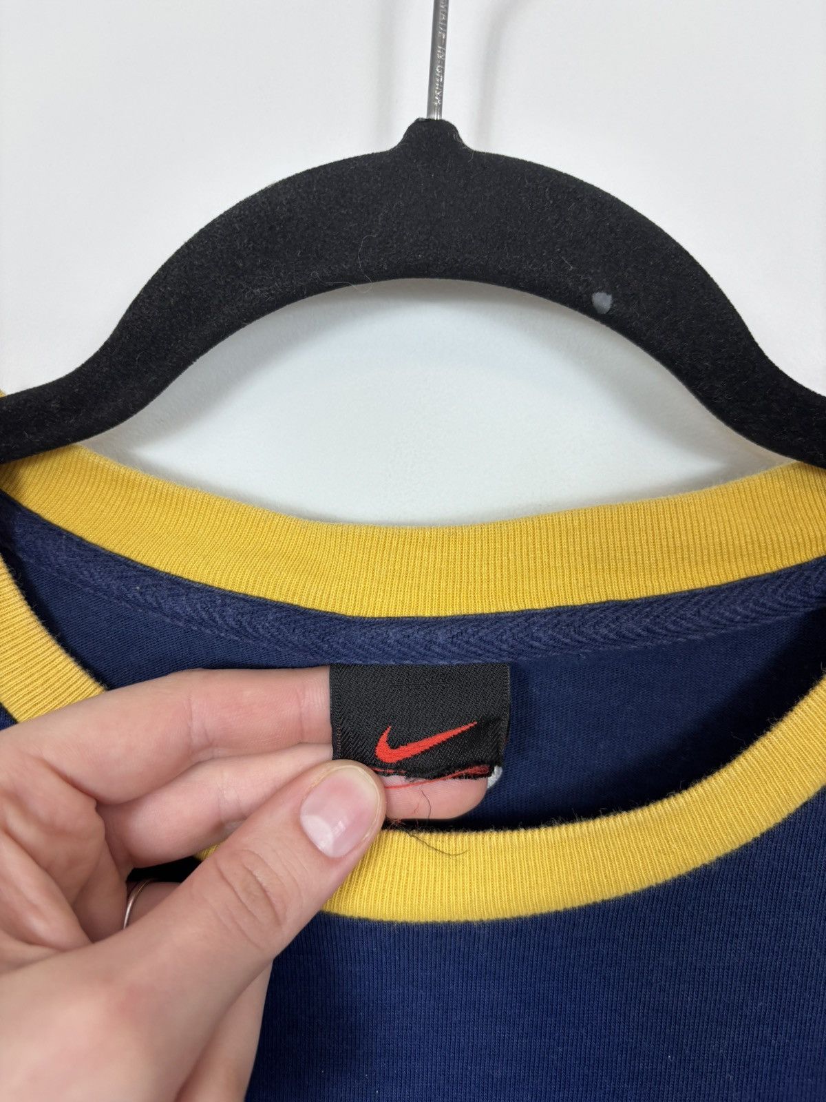 Nike Vintage 90s Nike Y2K Embroidered Swoosh Logo Long Sleeve Tee Size US S / EU 44-46 / 1 - 10 Thumbnail