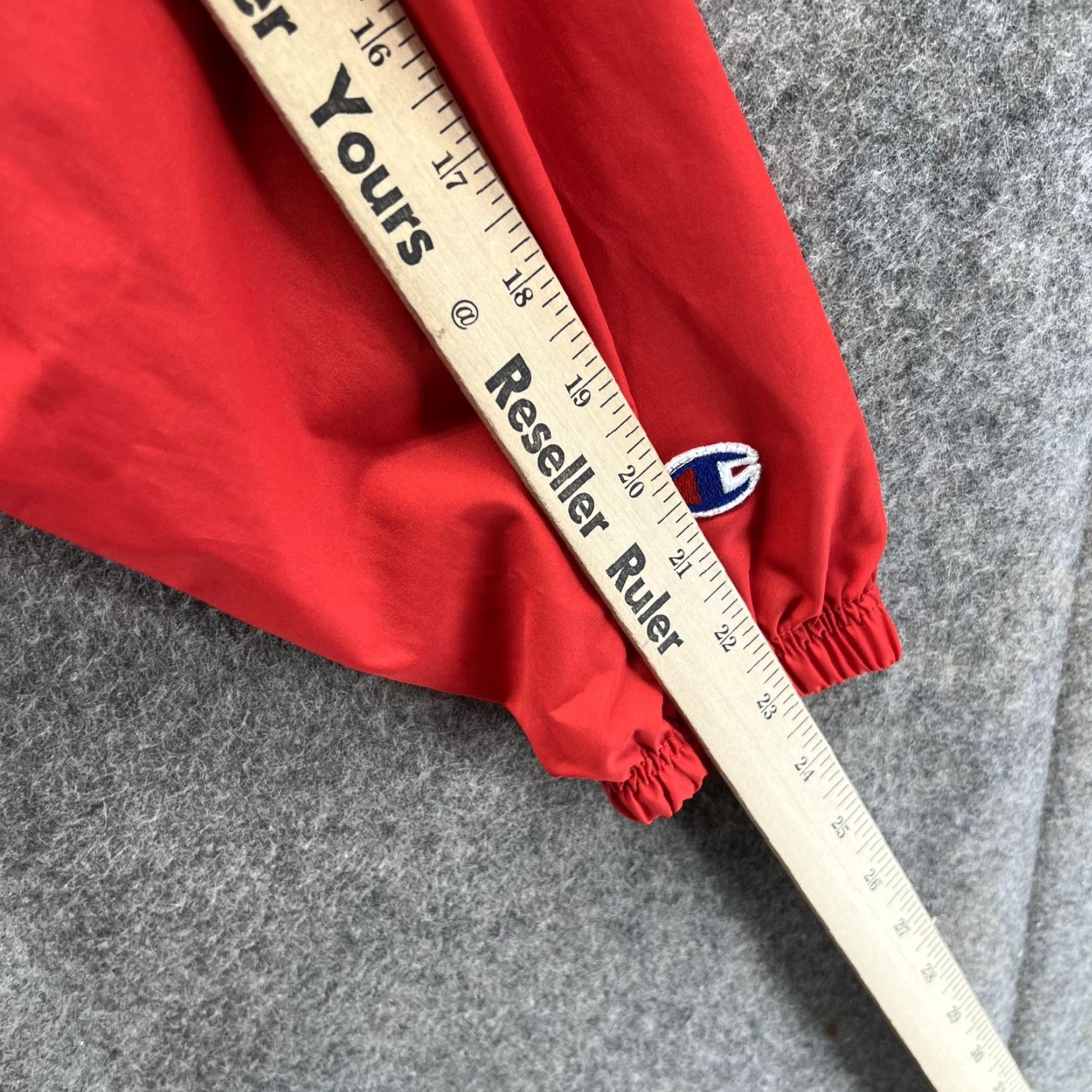 Champion VINTAGE Champion Jacket Anorak Hoodie Windbreaker Red Polyester Pullover Men Small S Regular Logo Winter Fall Spring Summer 40 in Chest Mens Size US S / EU 44-46 / 1 - 4 Thumbnail
