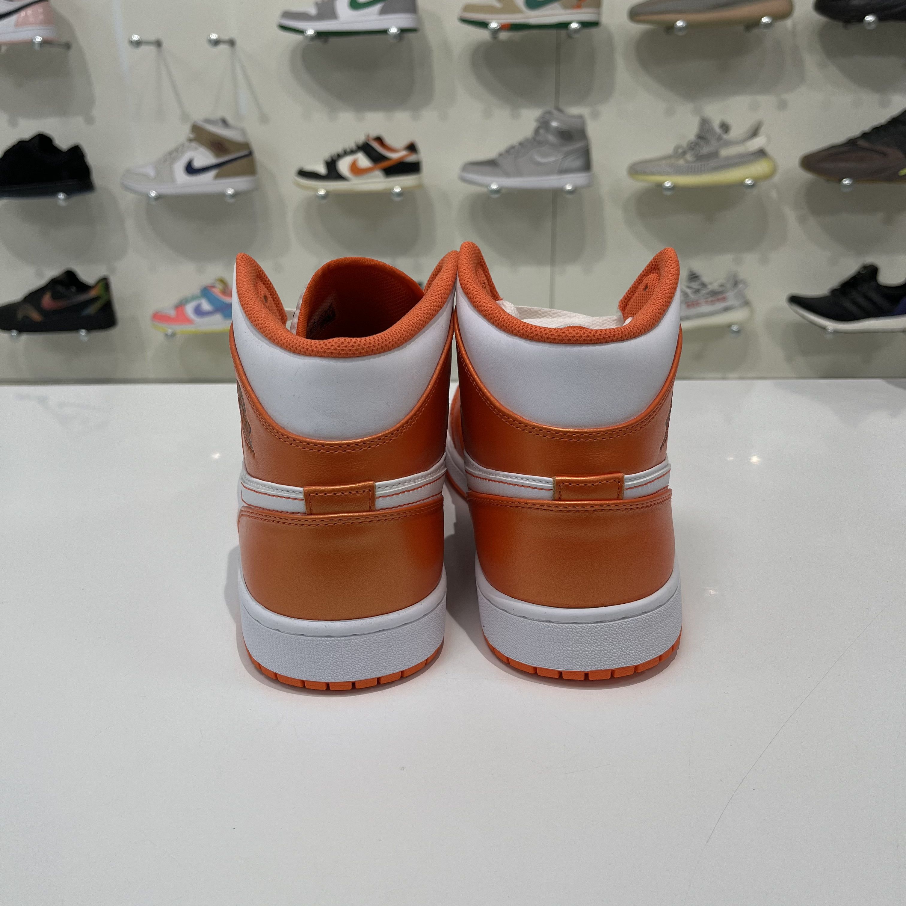 Nike Air Jordan 1 Mid Metallic Orange Size US 12.5 / EU 45-46 - 3 Thumbnail