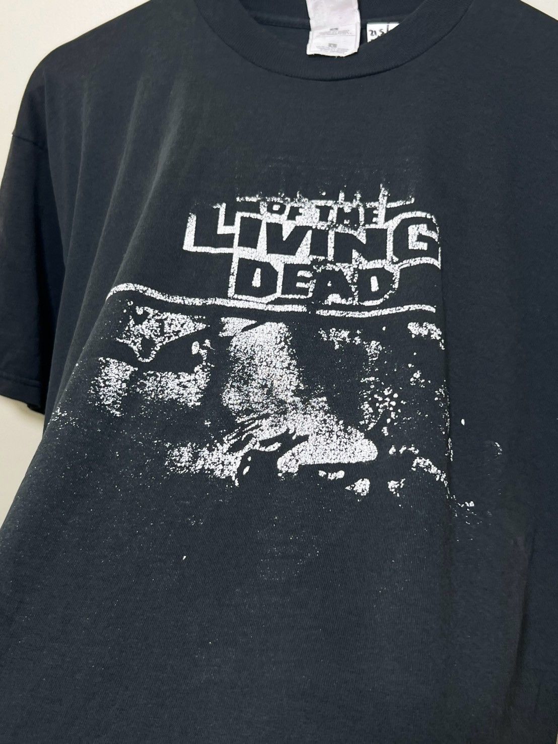 Expert Horror × Vintage Vintage Night of The Living Dead shirt bnz01 Size US L / EU 52-54 / 3 - 4 Thumbnail