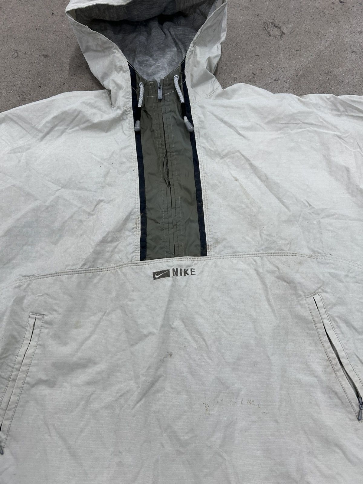 Nike VTG 1990S NIKE L BEIGE WINDBREAKER PREOWNED GOOD CONDITION Size US L / EU 52-54 / 3 - 3 Thumbnail