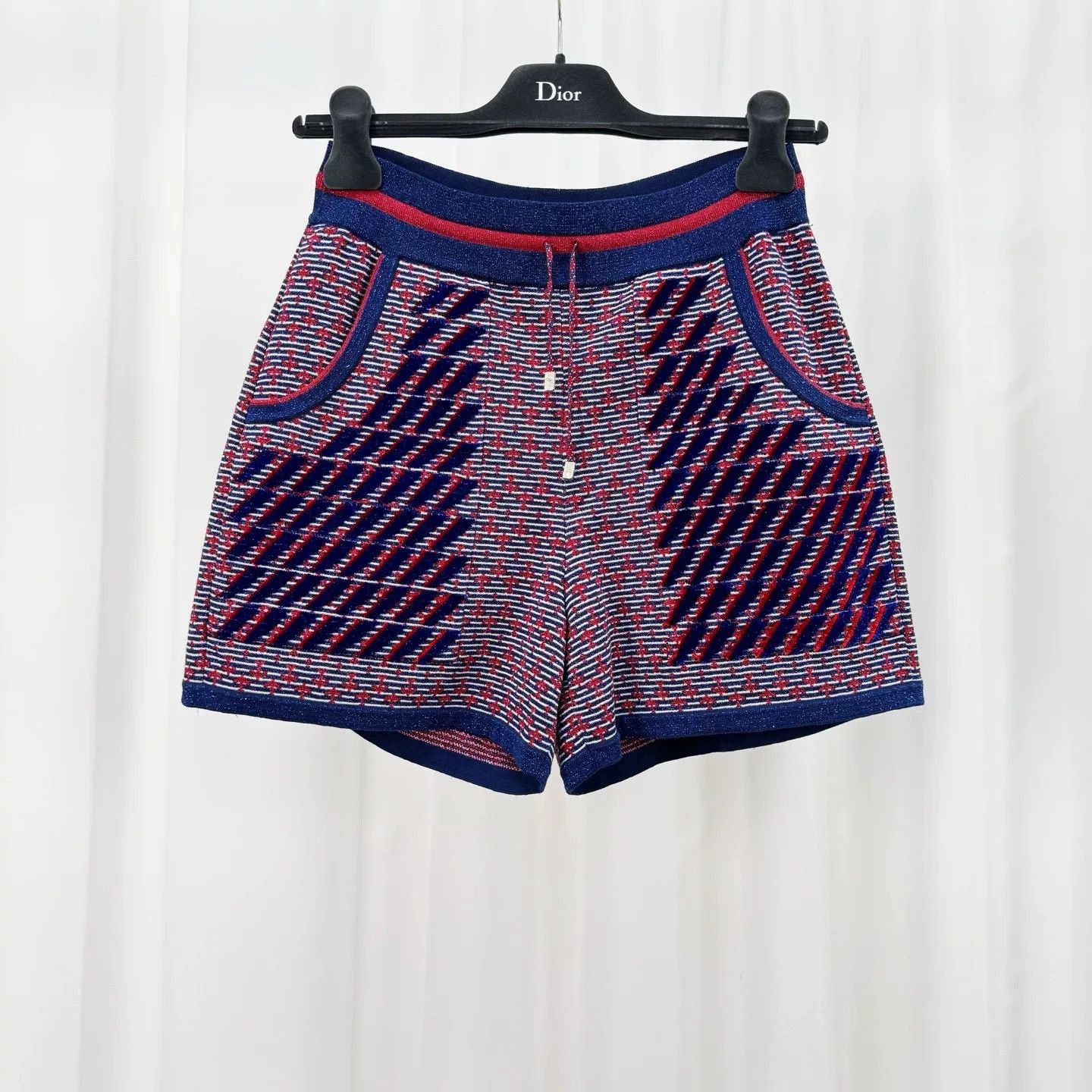 Chanel Chanel Knit Shorts with Airplane Design Size US 34 / EU 50 - 1 Thumbnail
