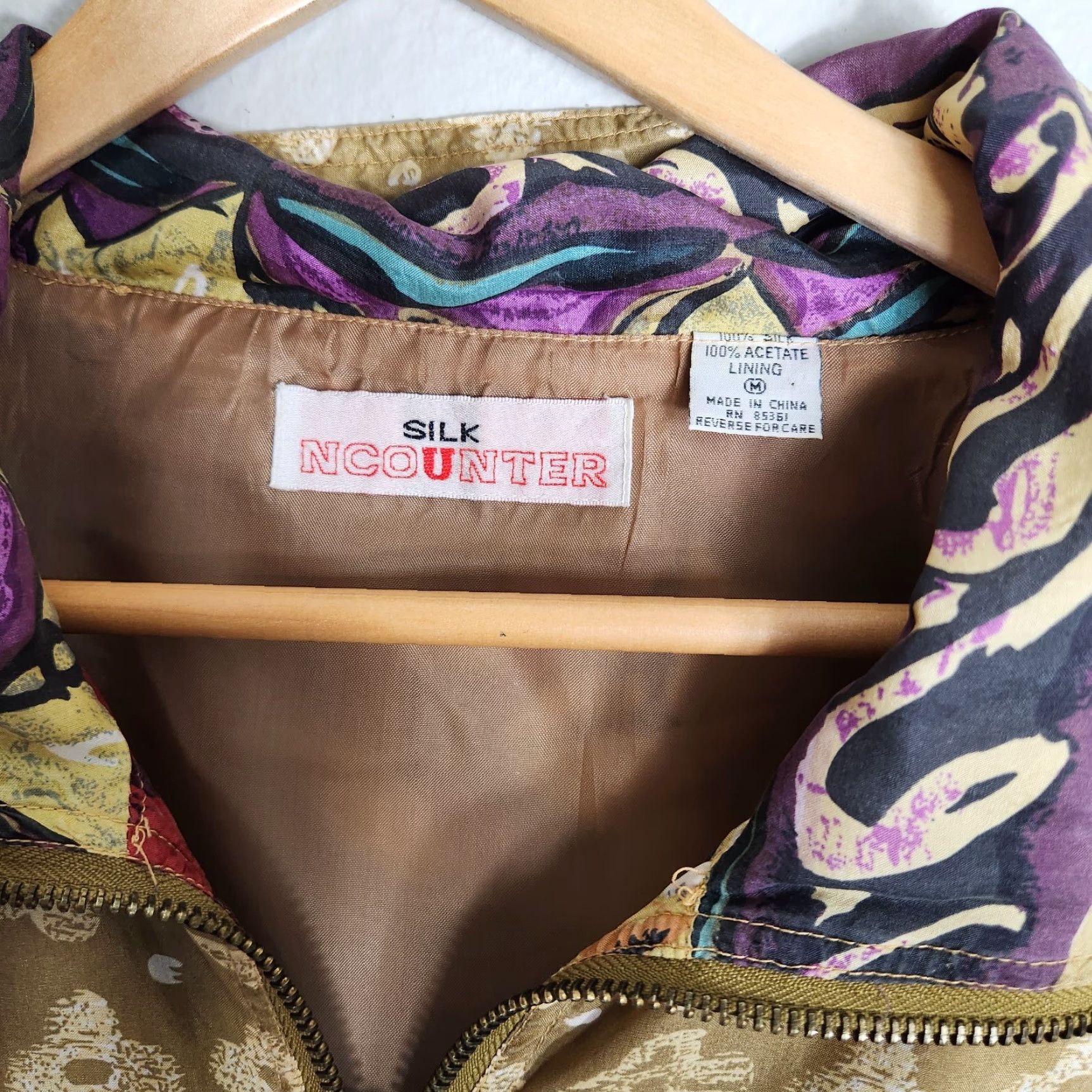 Vintage VINTAGE Silk Ncounter Womens 100% Silk Floral Abstract Bomber Jacket-Size M Size M / US 6-8 / IT 42-44 - 2 Thumbnail