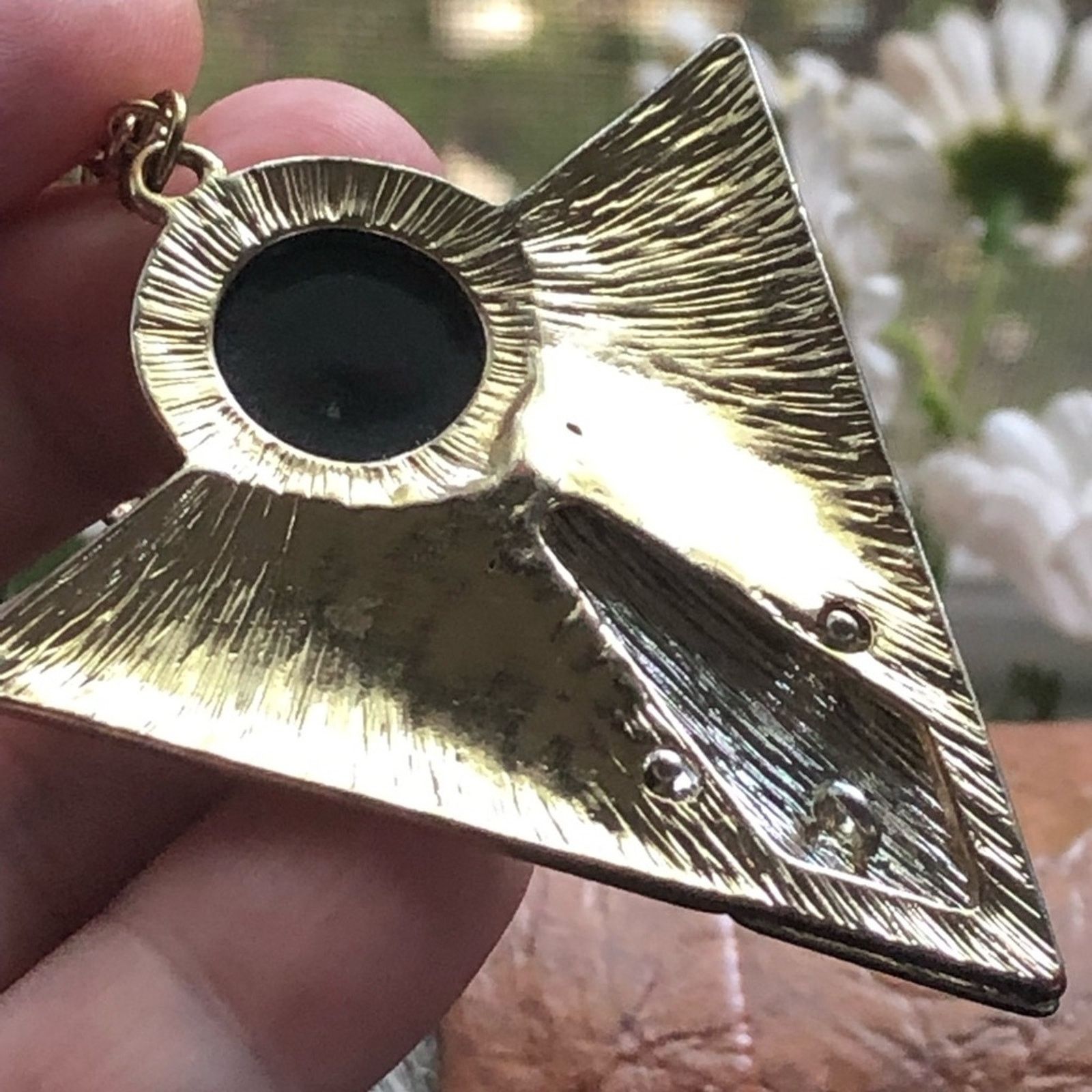 Jewelry Tri-tone dagger style amulet faceted stone necklace Size ONE SIZE - 3 Thumbnail