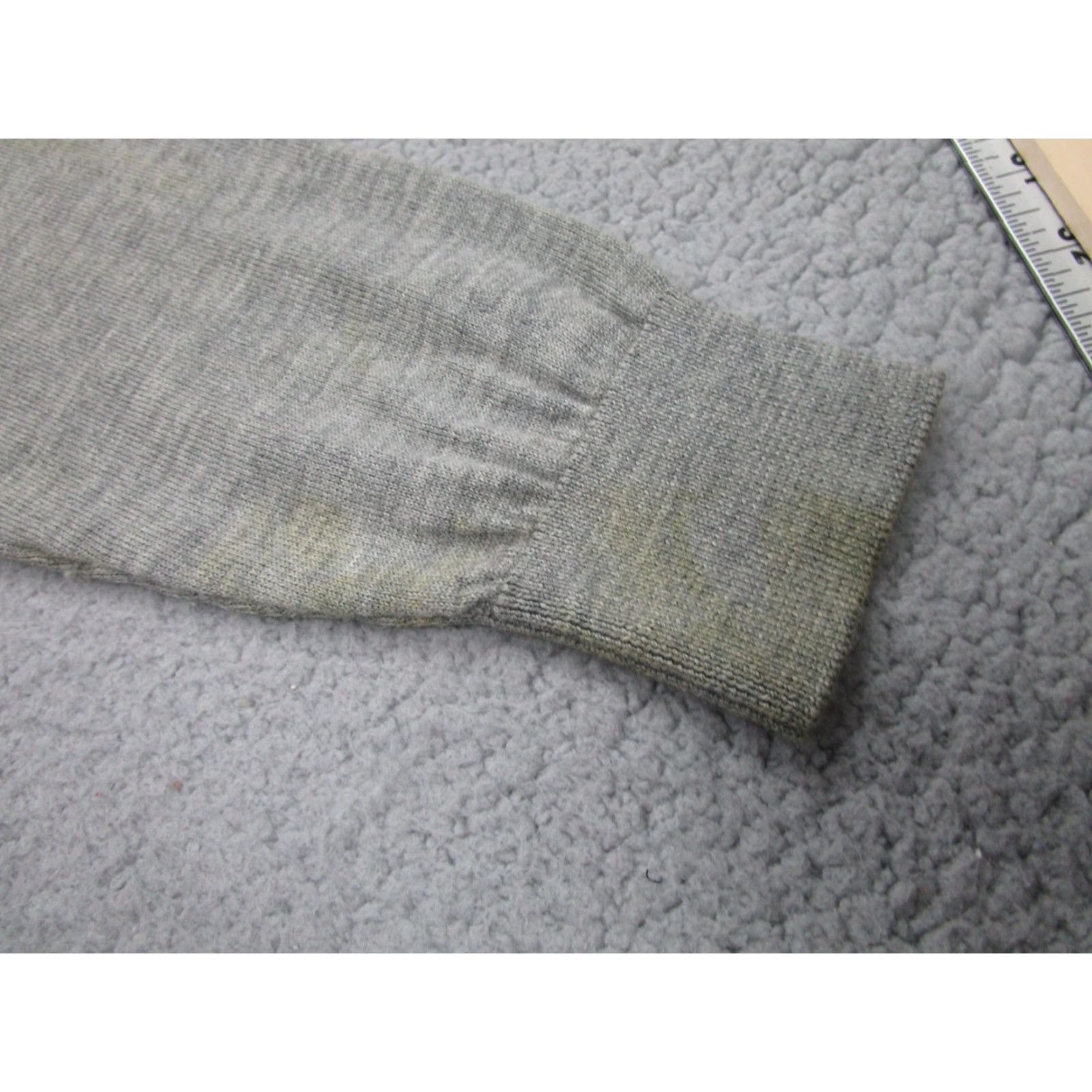 Vintage VINTAGE not applicable, so start with Main Selling Point OR Brand: REDVANLY Sweater Mens XL Gray 100% Merino Wool Crewneck Lightweight Pullover Size US XL / EU 56 / 4 - 3 Thumbnail