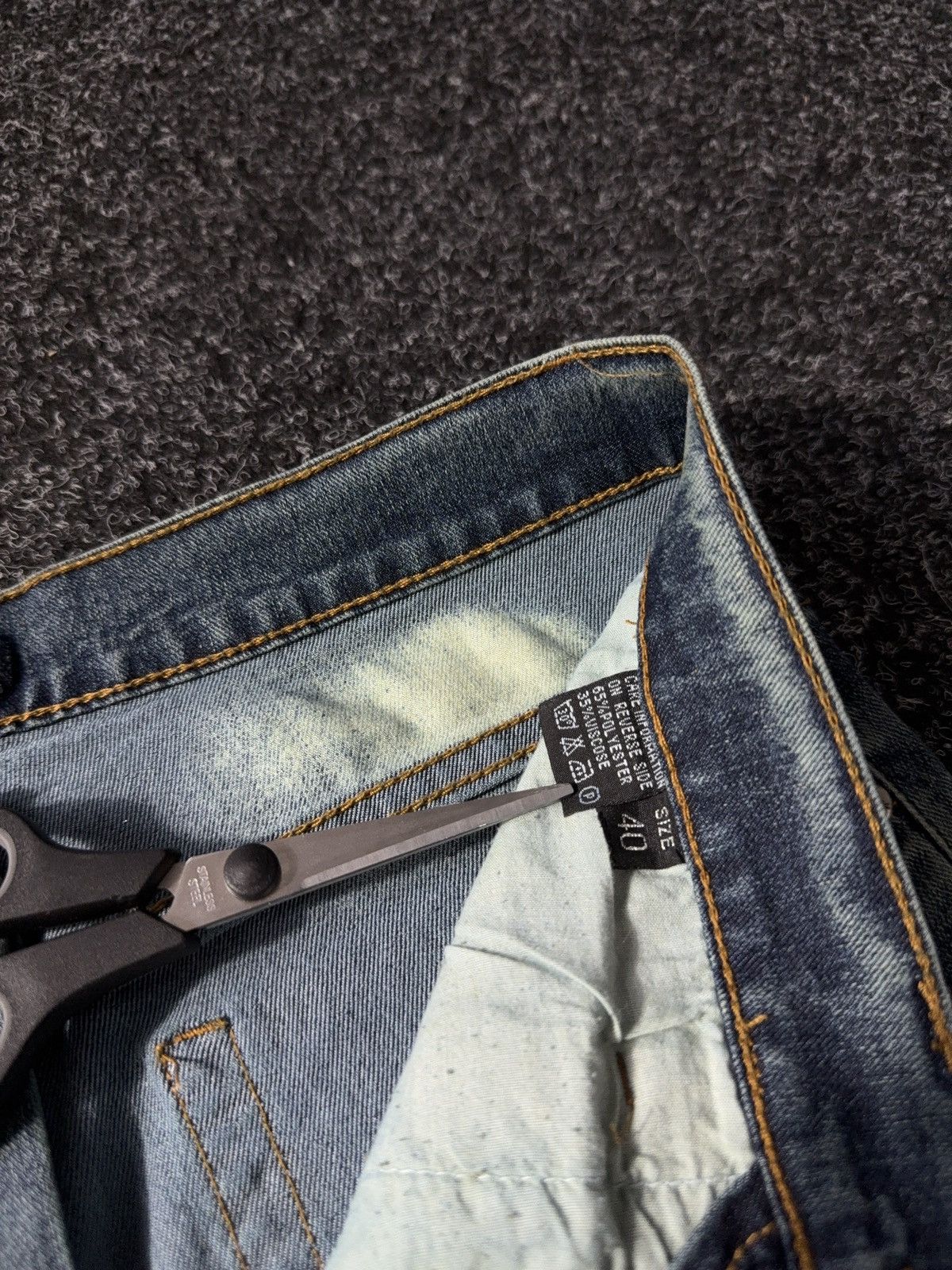 If Six Was Nine × Japanese Brand × Le Grande Bleu (L.G.B.) Vintage 2000s Japanese style Y2K Denim Faded Flared Pants Size 28" / US 6 / IT 42 - 8 Thumbnail