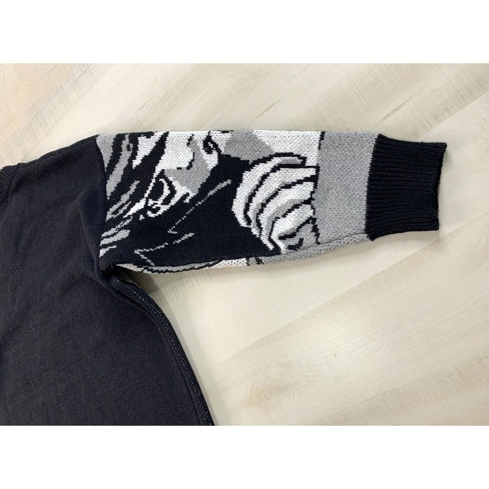Vintage Death Note Sweater Size L Misa Amane Anime Knit Pullover Women Crew Neck 3/4 Sleeve Black Cotton Blend Regular Fit Vintage: No Size L / US 10 / IT 46 - 7 Thumbnail