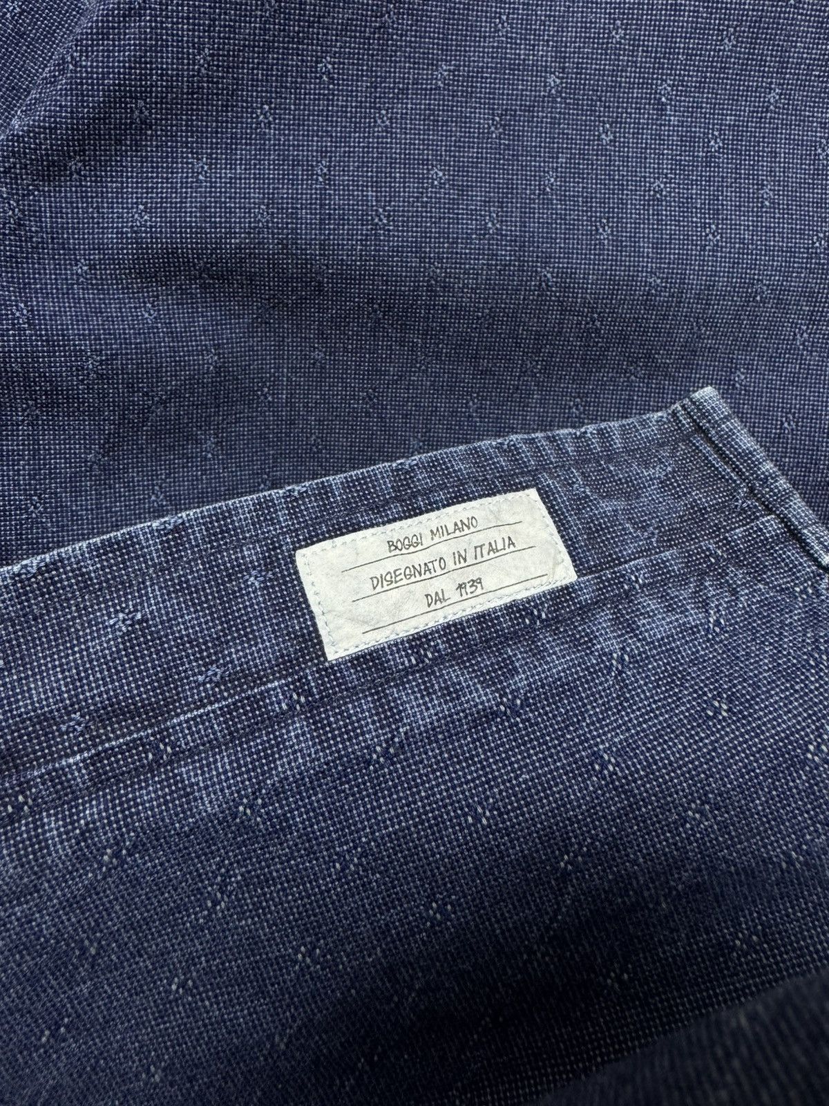 Boggi BOGGI MILANO Denim shirt Long sleeve BUTTON UP Mens size M Size US M / EU 48-50 / 2 - 5 Thumbnail