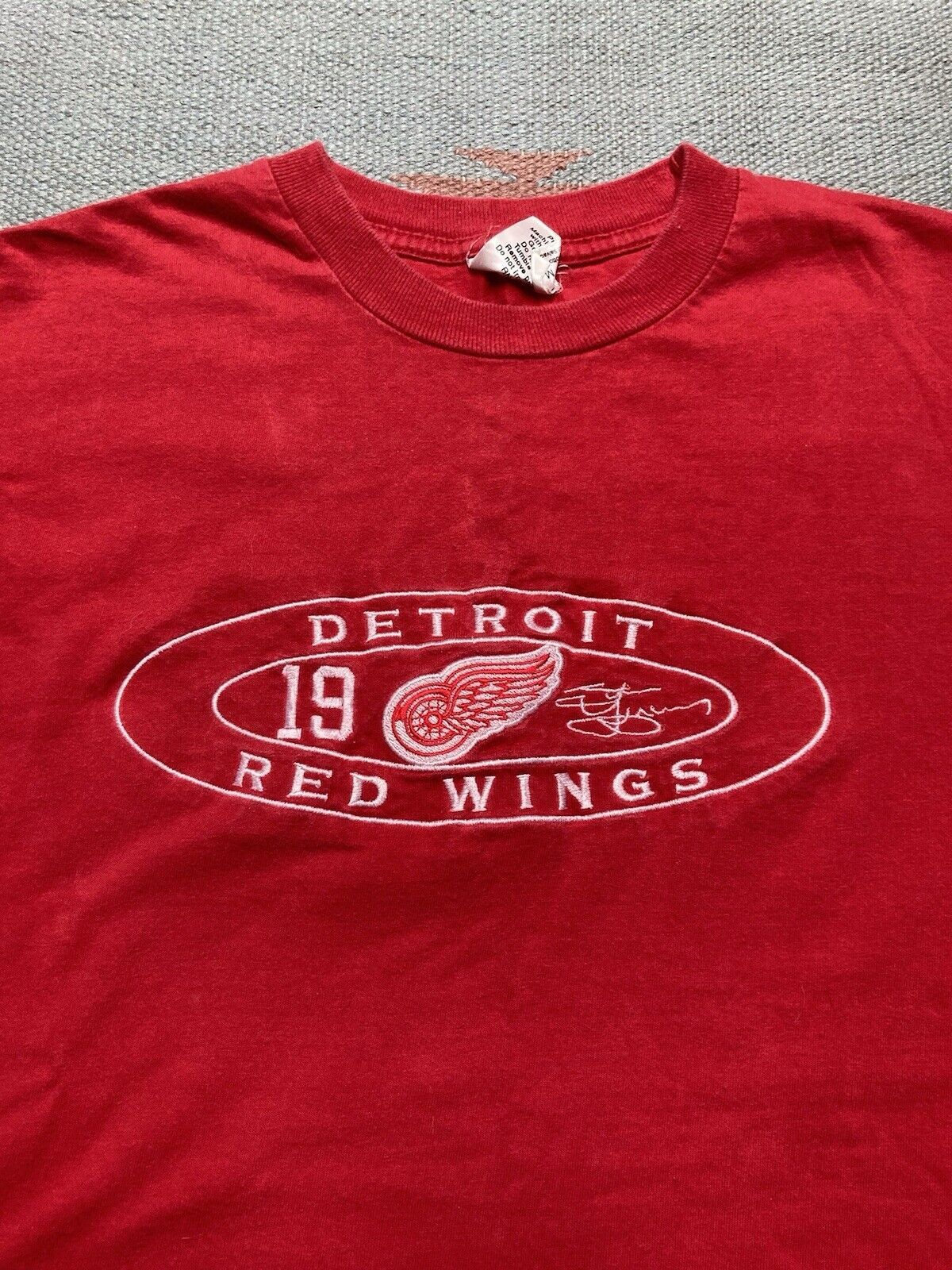 Vintage VTG t shirt Detroit red wings embroidered logo hockey NHL M Size US M / EU 48-50 / 2 - 2 Thumbnail