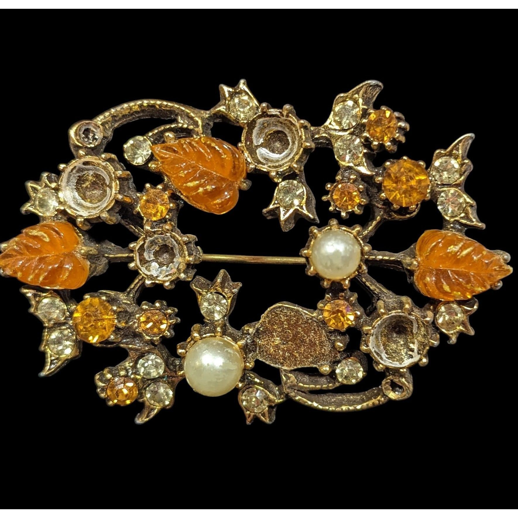 Other Vintage Floral Brooch Gold Tone With Orange Gems And Faux Pe Size ONE SIZE - 1 Thumbnail