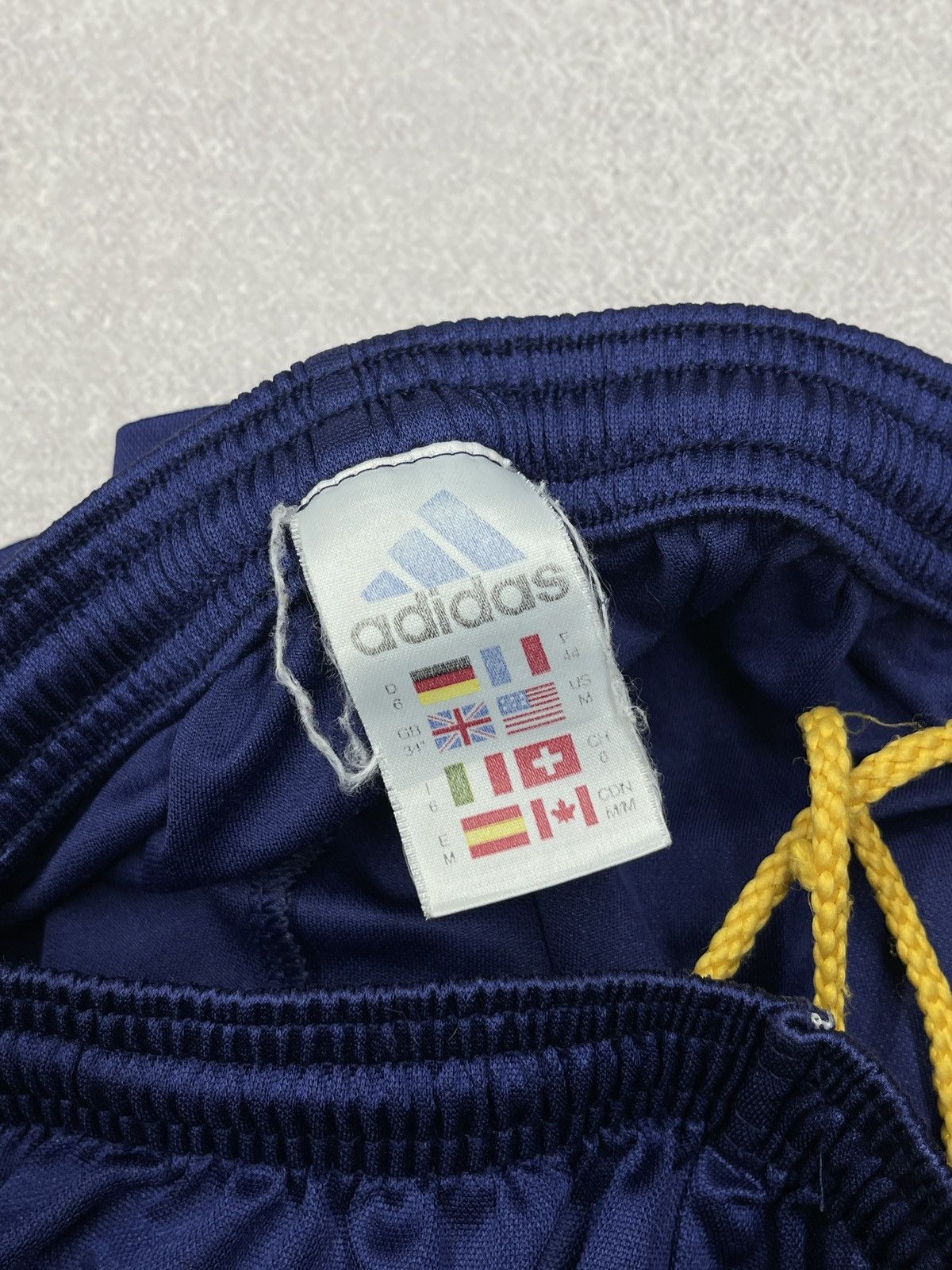 Adidas Vintage Adidas FC Burnley Football Shorts Navy Y2K Soccer Size US 32 / EU 48 - 7 Thumbnail