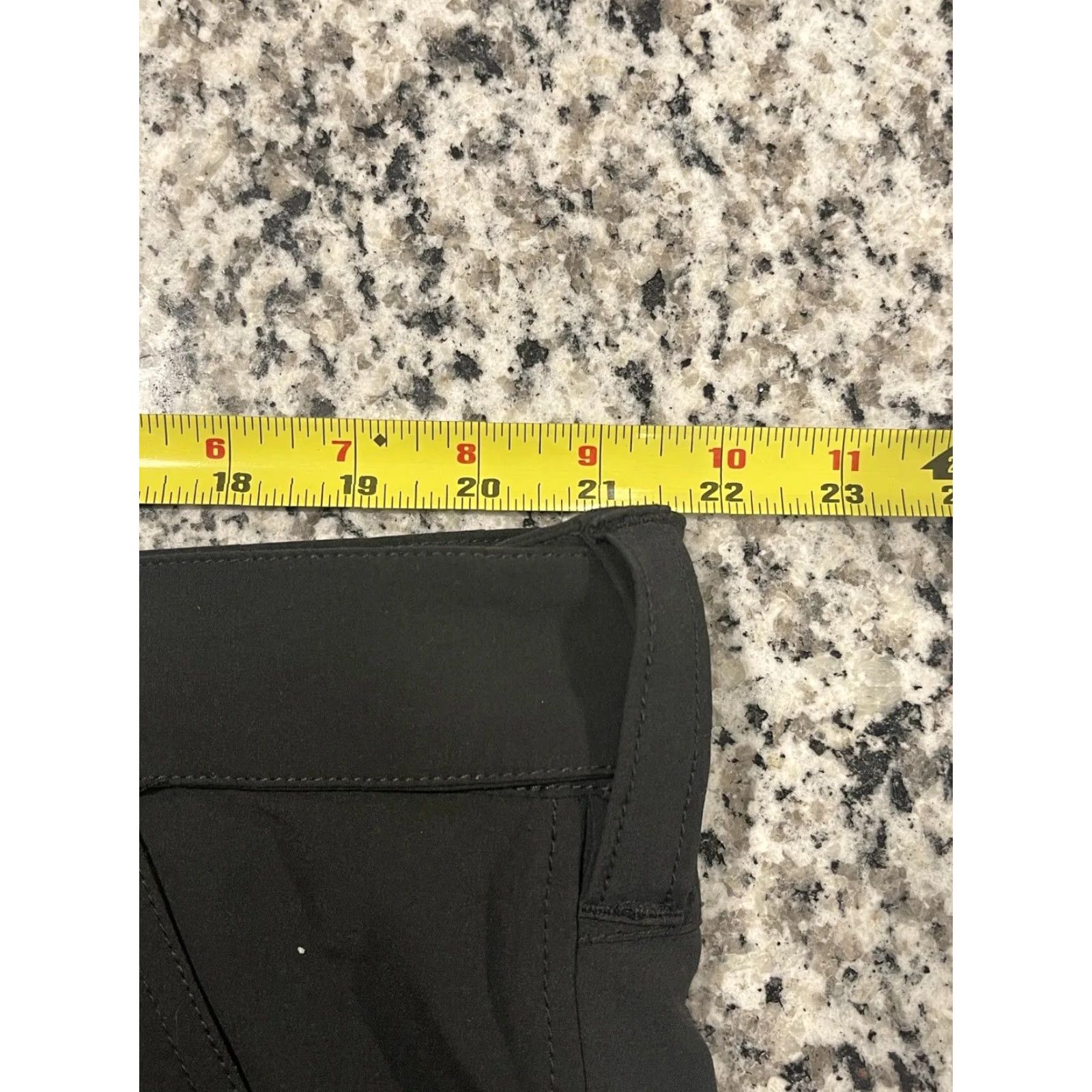 Vintage HUK Men’s Fishing Shorts Next Level 5-Pocket Outdoor Quick Dry Shirt? Size US 39 - 7 Thumbnail