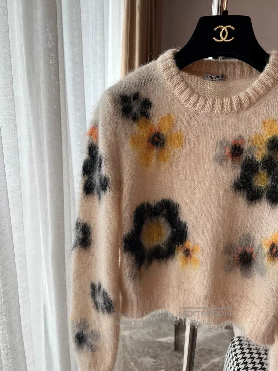 Miu Miu Miu Miu Floral Mohair Sweater. Size S / US 4 / IT 40 - 2 Thumbnail