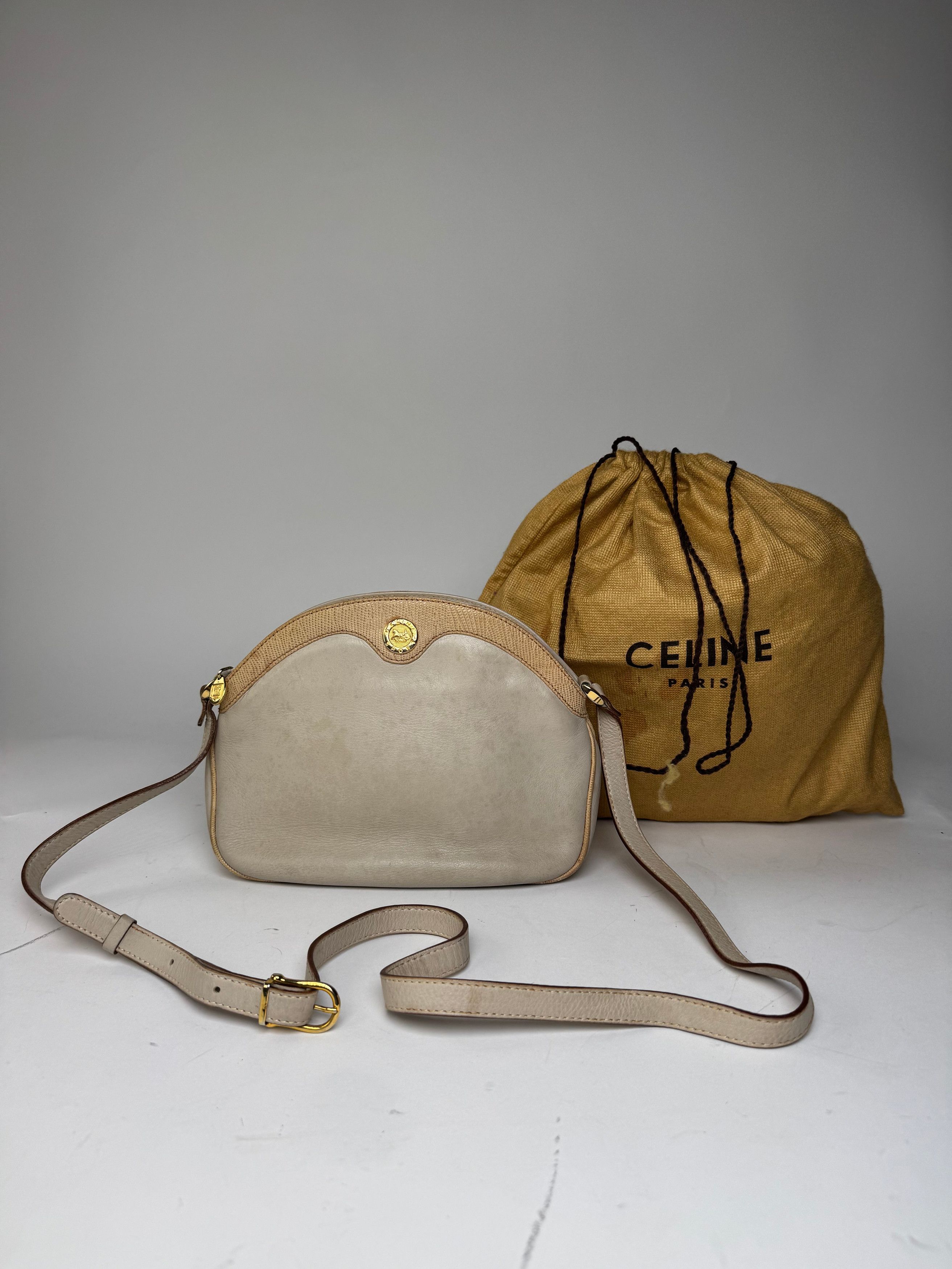 Celine Vintage Snake Emblossed Triomphe Leather Shoulder Bag White Size ONE SIZE - 1 Thumbnail