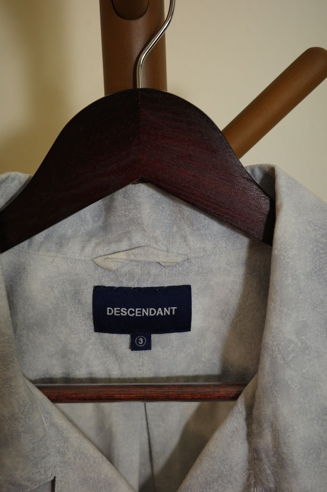 Descendant Descendant cloudy blue short sleeve t shirt Size US L / EU 52-54 / 3 - 4 Thumbnail