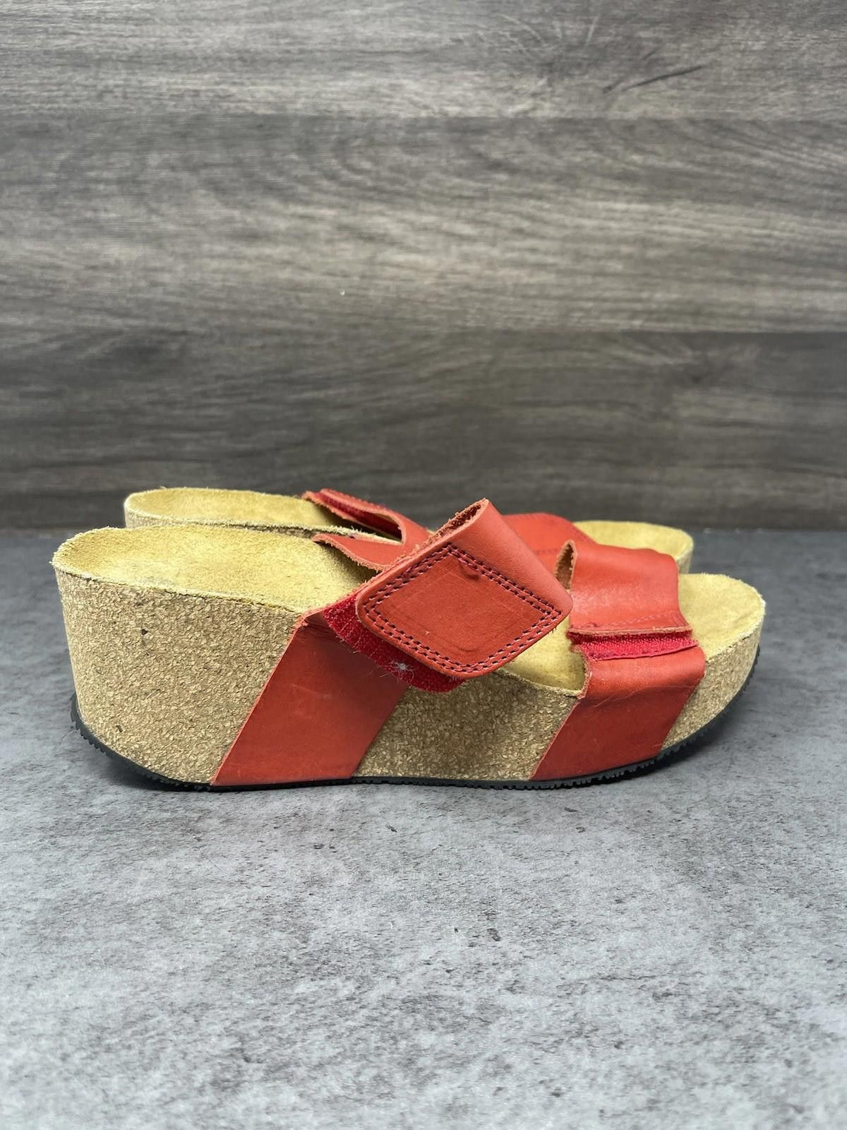 Other Eric Michael Sandals Womens Size 7 (37) Lily Orange 2 Strap Size US 7 / IT 37 - 5 Thumbnail