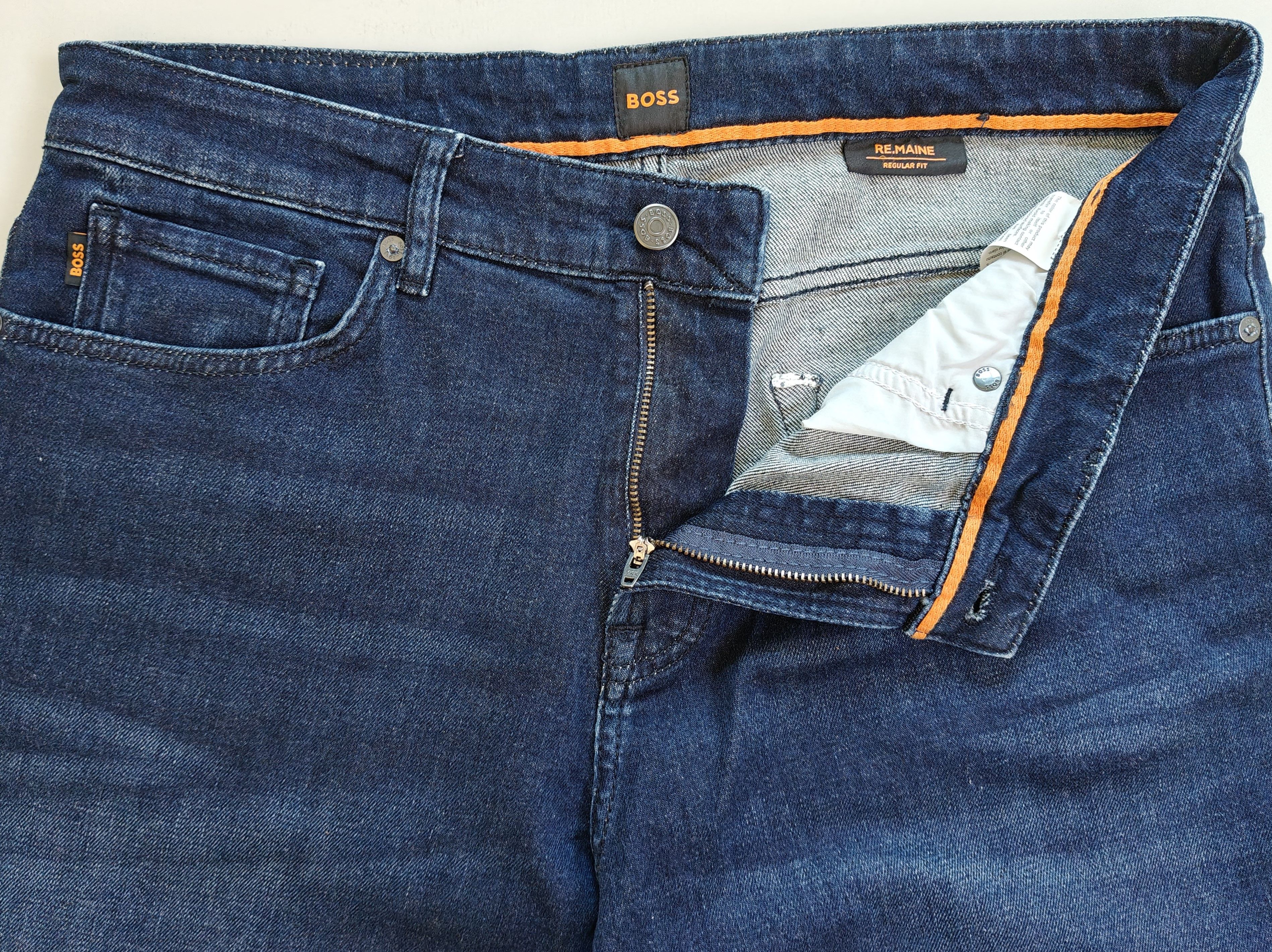 Hugo Boss HUGO BOSS RE.MAINE Regular fit Jeans Free Shipping T/6128 Size US 35 - 10 Thumbnail