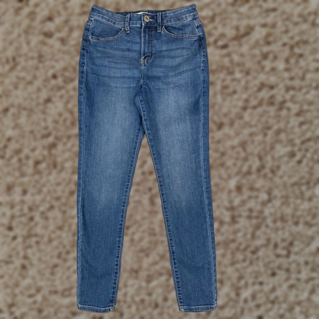 Vintage SO Jeans Juniors 9 Blue Denim High Rise Ultimate Jegging Skinny Taper 27x28 Jeans Womens Slim Fit Blue Cotton Blend Denim SO Size 30" / US 8 / IT 44 - 1 Thumbnail