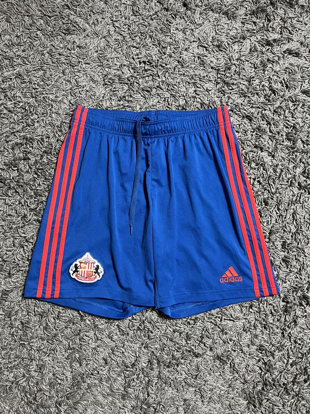 Adidas ADIDAS SUNDERLAND 2019/2020 SOCCER FOOTBALL TRIKOT SHORTS Size US 32 / EU 48 - 1 Thumbnail