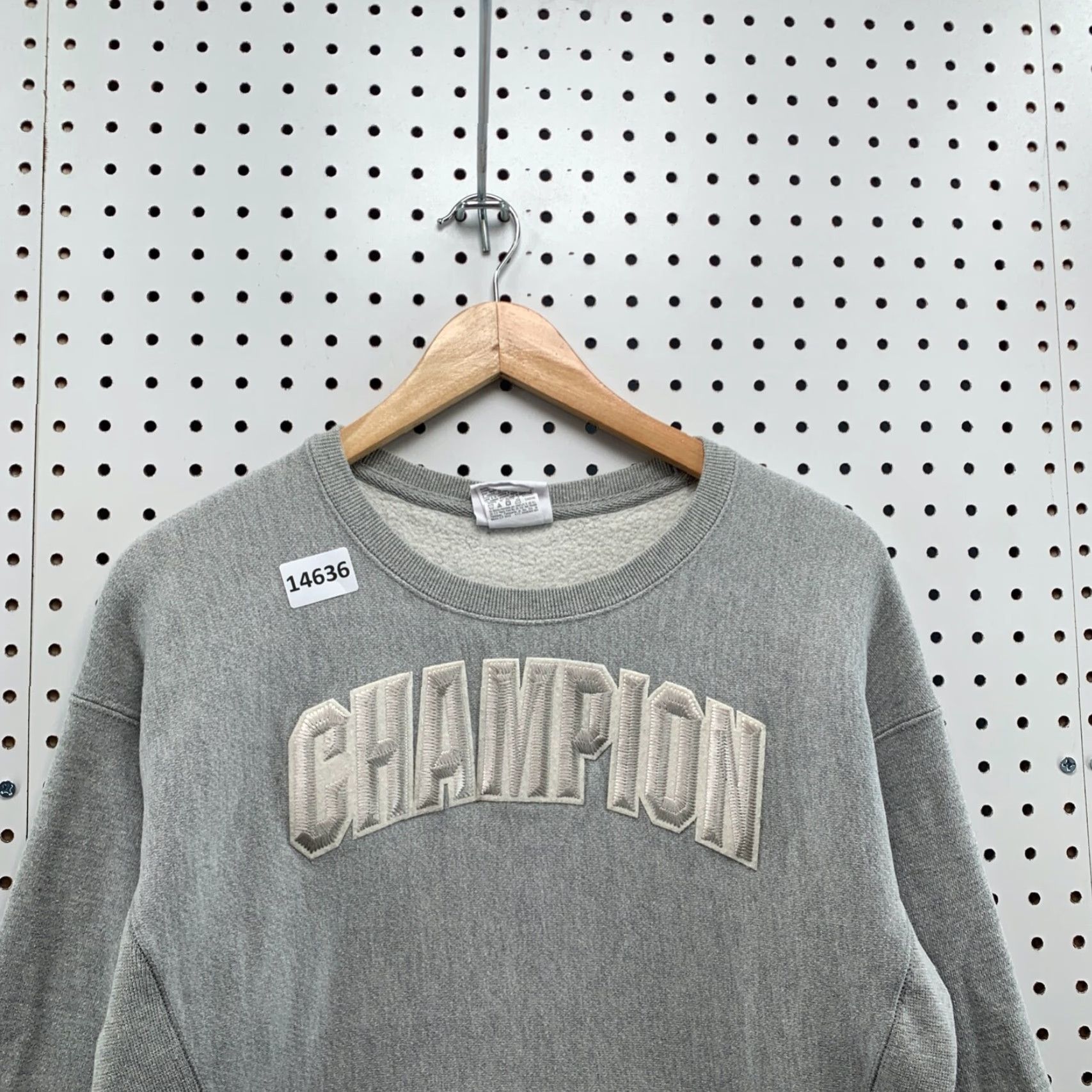 Champion Champion Sweatshirt Women Small Gray Embroidered Spellout Reverse Weave Pullover Size S / US 4 / IT 40 - 4 Thumbnail