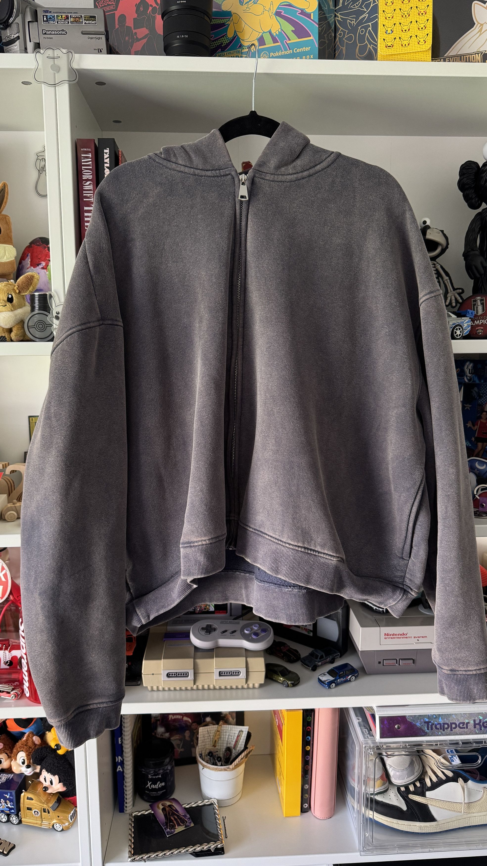 GV blank hoodie