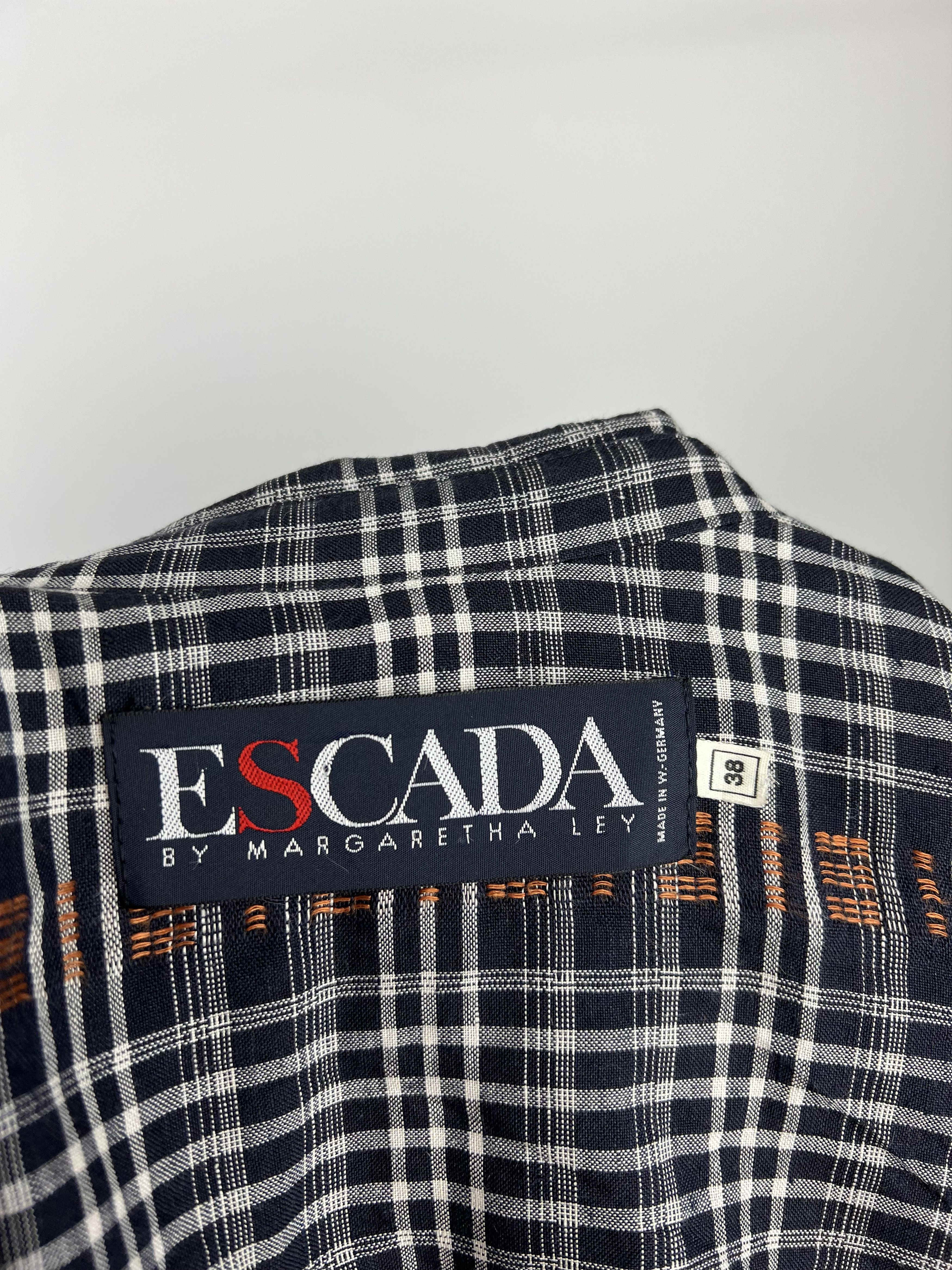Escada Escada by Margaretha Ley Double-Breasted Checked Blazer Size M / US 6-8 / IT 42-44 - 6 Thumbnail