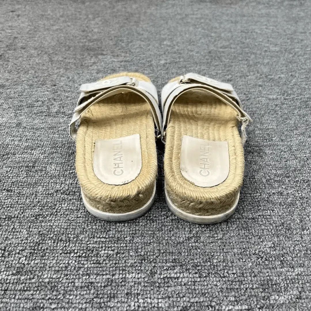 Chanel Chanel Double C Logo Velcro Straw Sandals. Size US 5 / IT 35 - 4 Thumbnail