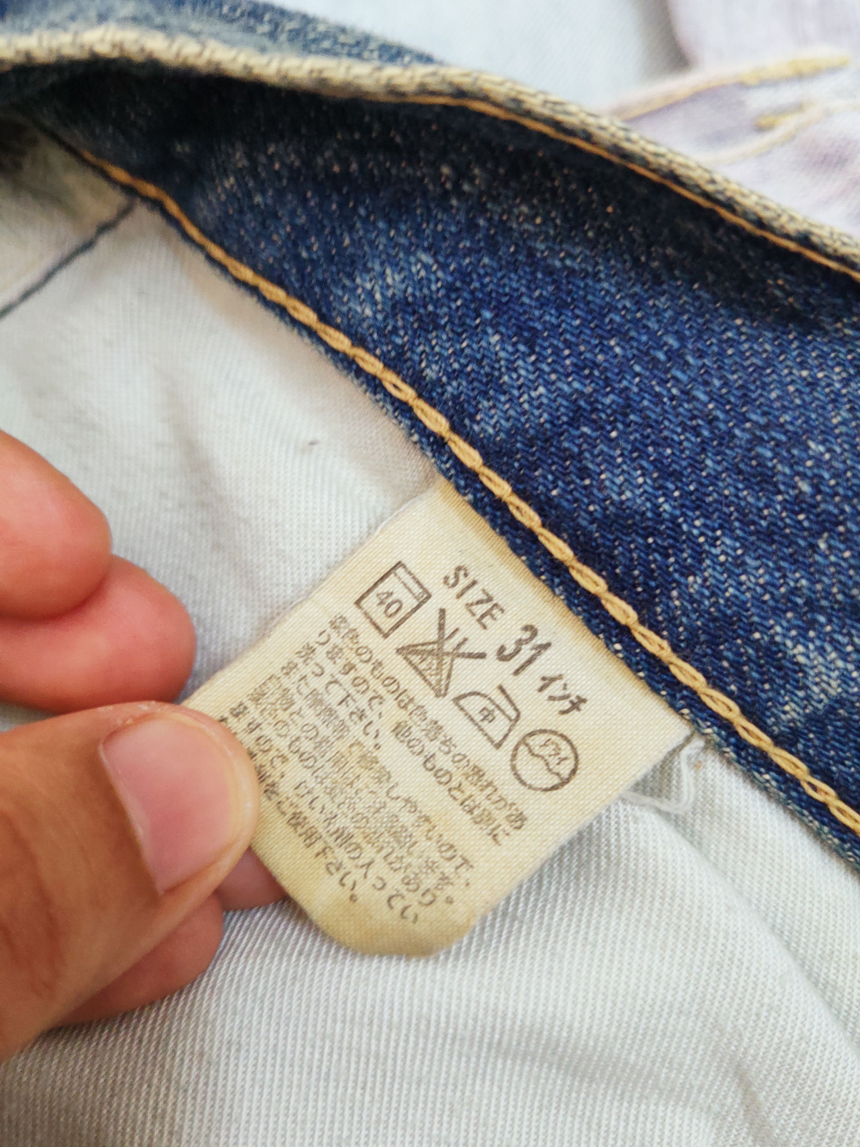 Levi's 503 Levi's Dark Blue Distressed Ripped Jeans #W494 Size US 31 - 17 Thumbnail