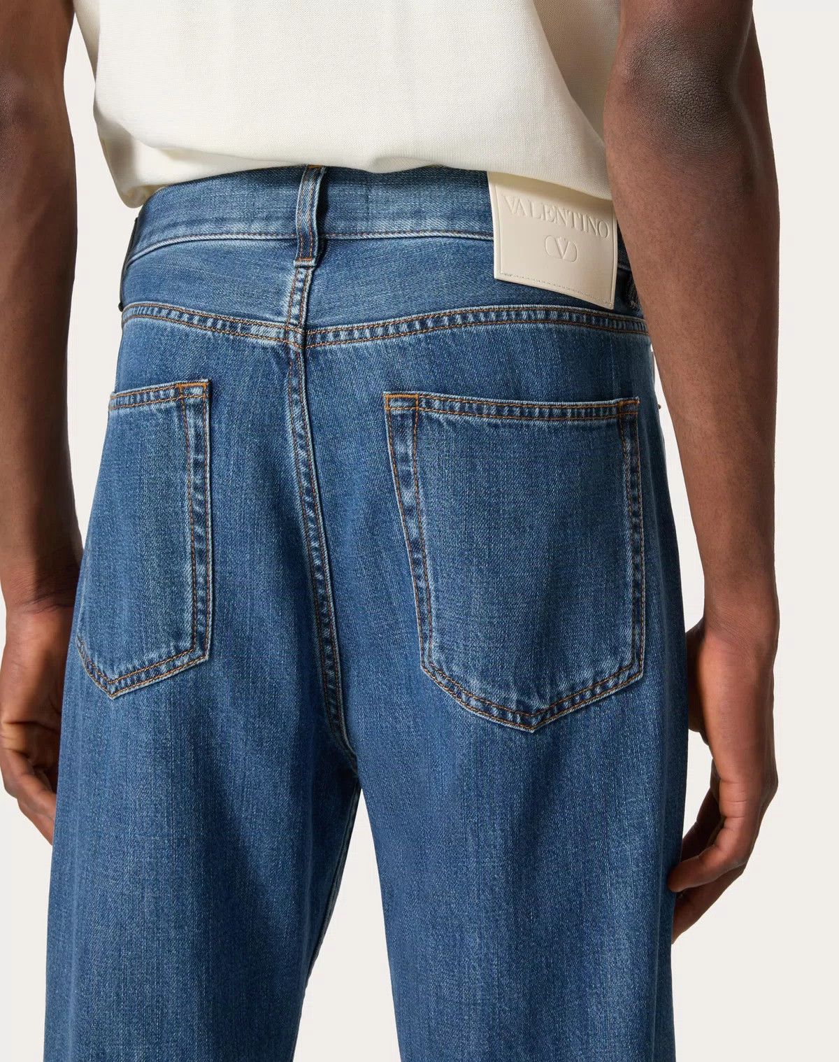 Valentino oc11z0725 Denim Trousers in Medium Blue Size US 31 - 7 Thumbnail
