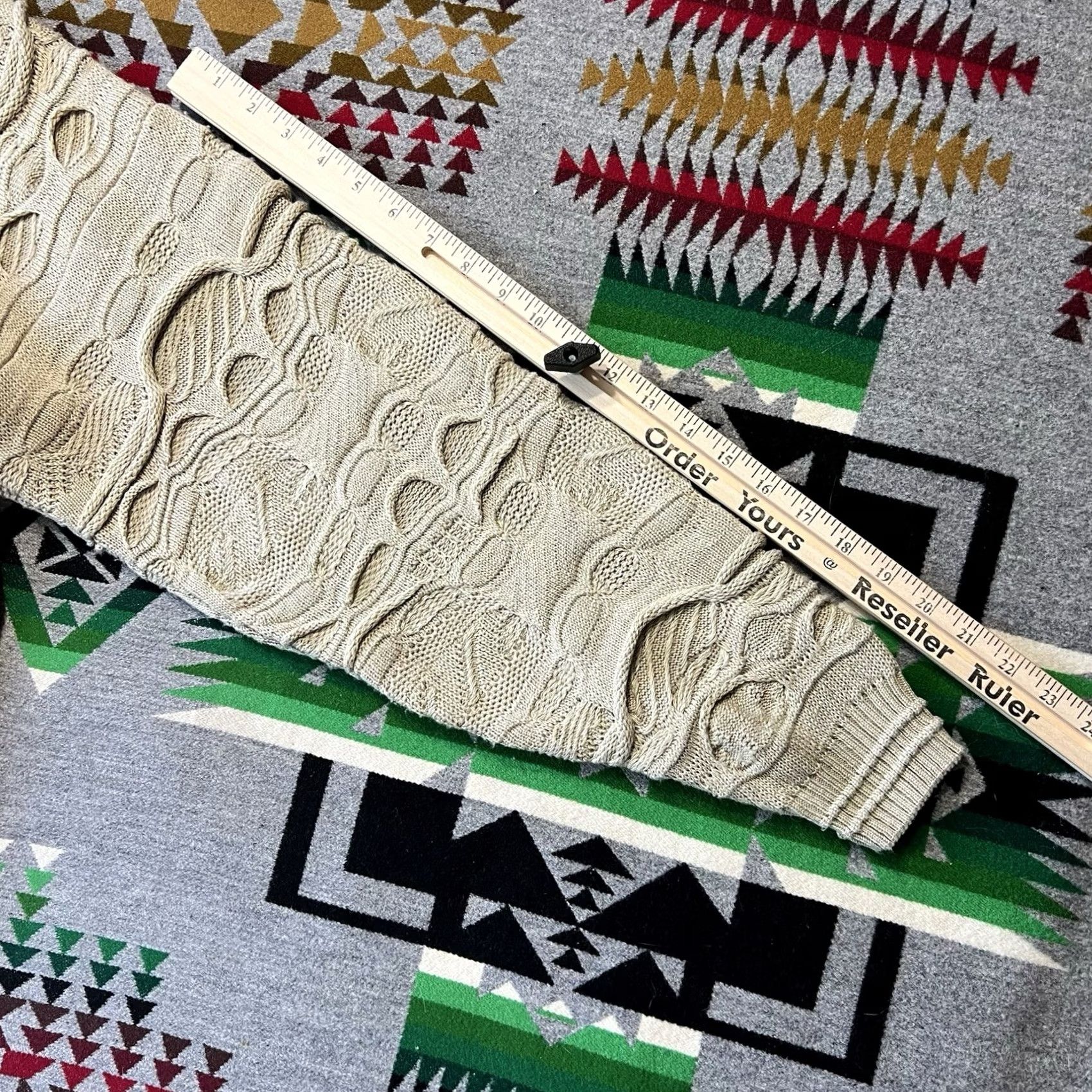 Coogi VINTAGE Protege Sweater Mens Medium Beige Pullover 3D Chunky Knit Style Coogi 80s 90s Size US M / EU 48-50 / 2 - 5 Thumbnail