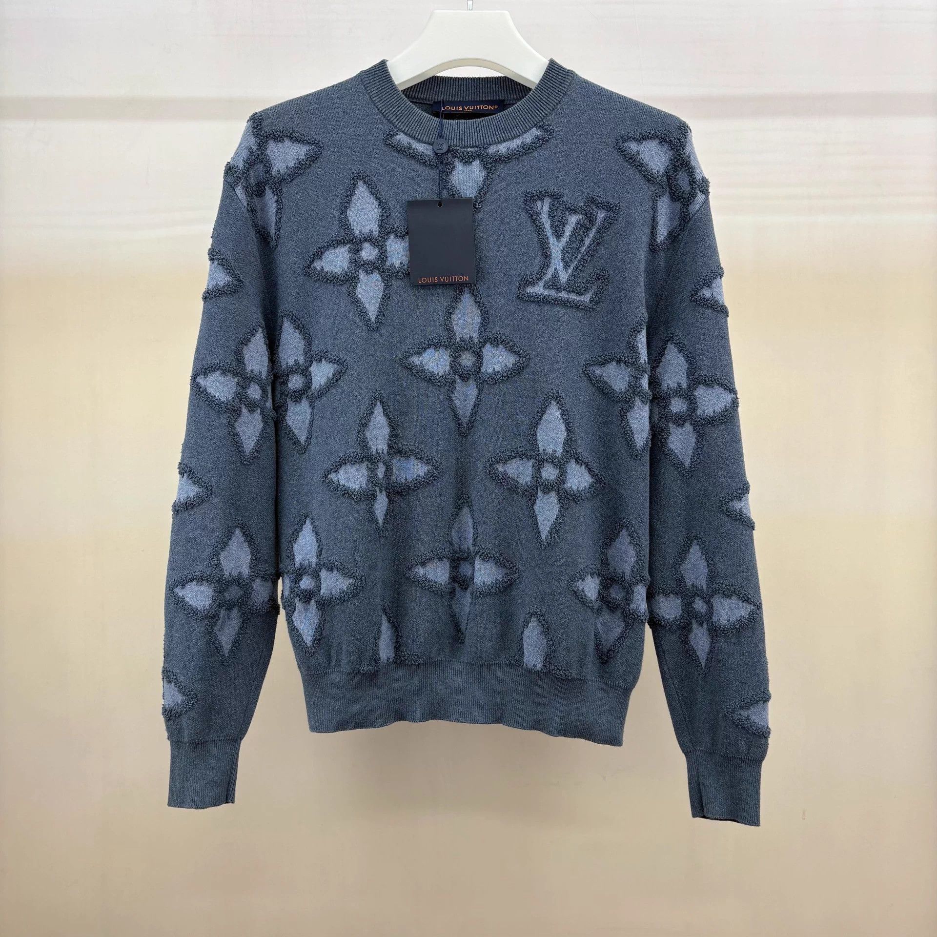 Louis Vuitton lv flocked logo sweater size S Size US S / EU 44-46 / 1 - 1 Thumbnail