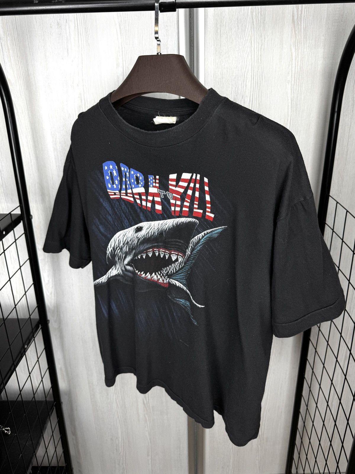 Stars & Stripes Vintage ‘Born To Kill’ Great White Shark Graphic T-Shirt 90s Size US XL / EU 56 / 4 - 7 Thumbnail