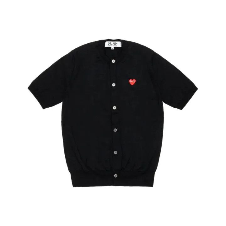 Designer Comme des Garçons Heart Buttoned Short Sleeve Sweater 0079 Size US XXS / EU 40 - 1 Thumbnail