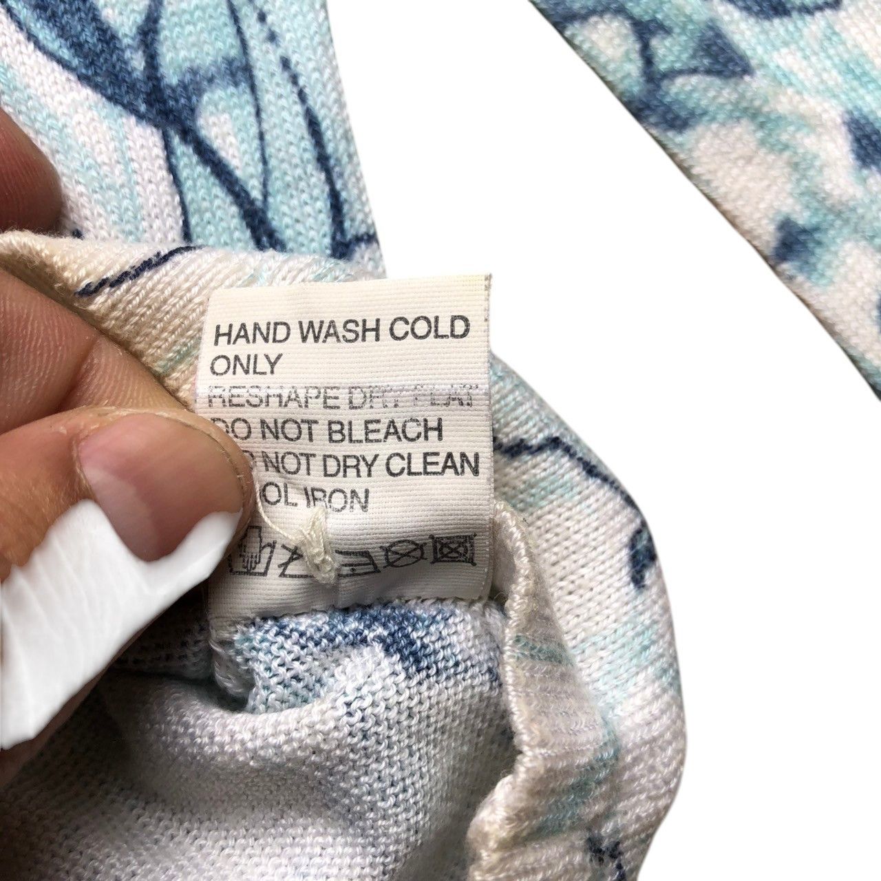 Nina Ricci × Vintage Vintage Nina Ricci Full Print Cardigans Button Ups Size S / US 4 / IT 40 - 8 Thumbnail