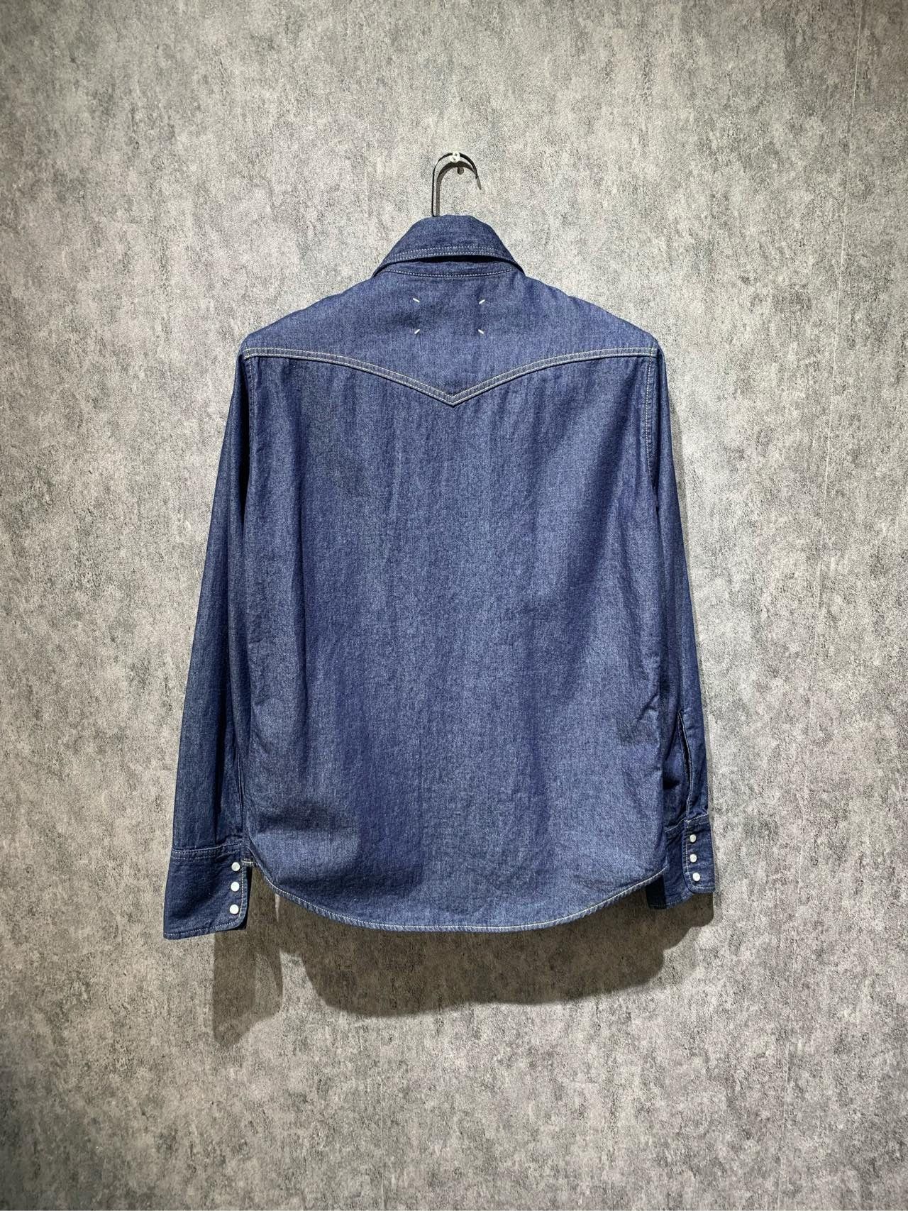 Maison Margiela Maison Margiela Size 39 Solid color denim shirt 2501-Nextar Size US XXS / EU 40 - 2 Thumbnail