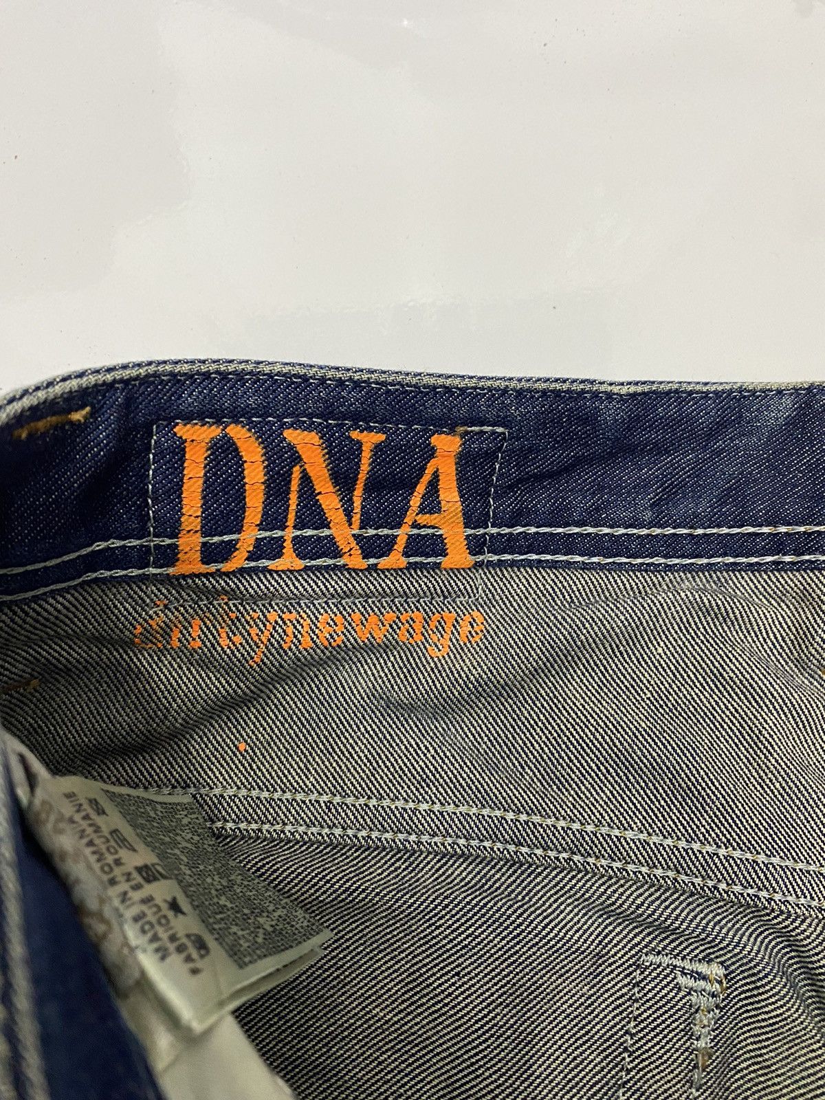 Diesel RUSTY🔥DIESEL DNA DIRTYNEWAGE DISTRESSED DENIM JEANS Size US 31 - 9 Thumbnail