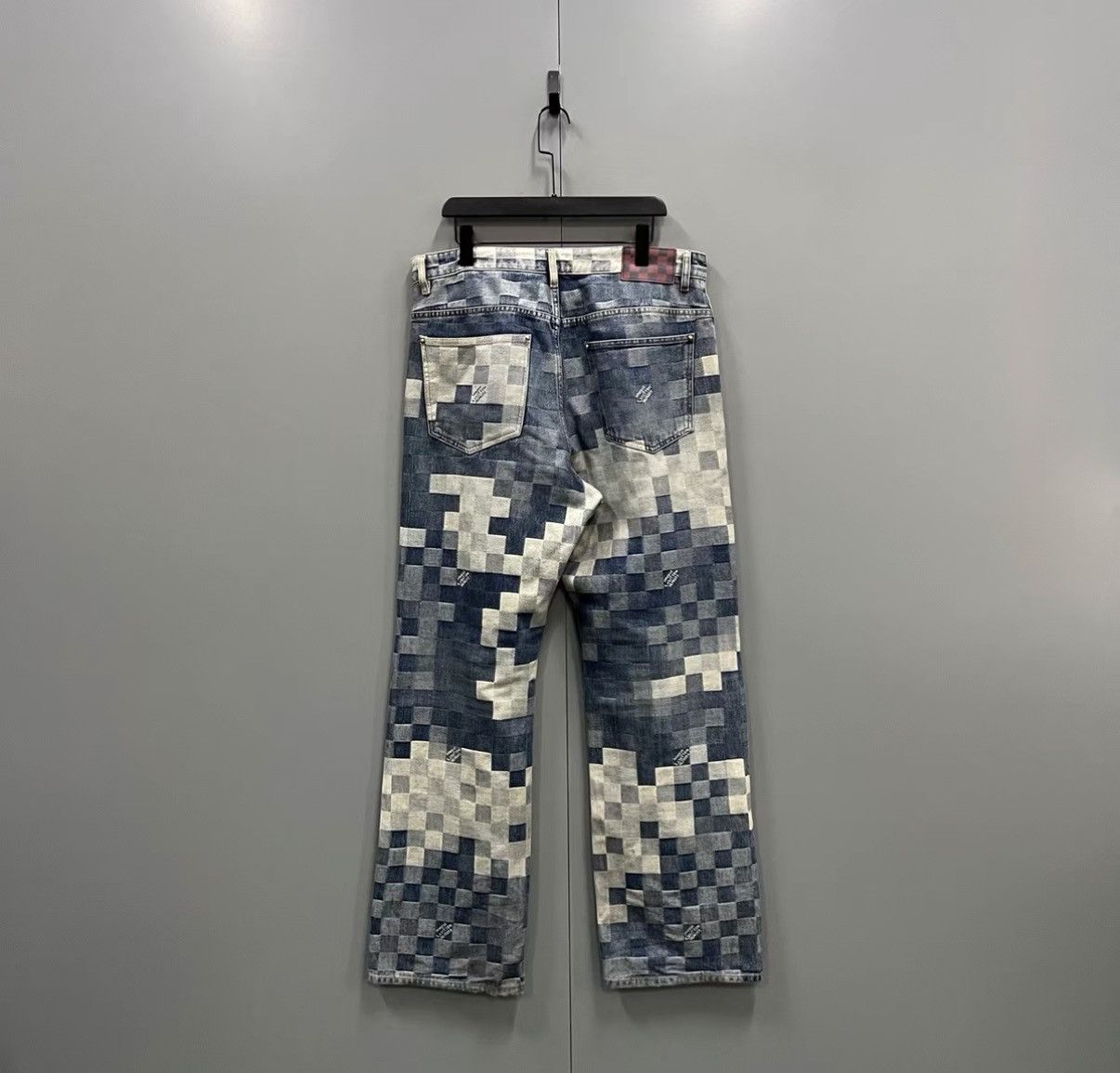 Louis Vuitton Louis Vuitton Pharrell Williams Mosaic Denim Pants J41 Size 33" - 2 Thumbnail