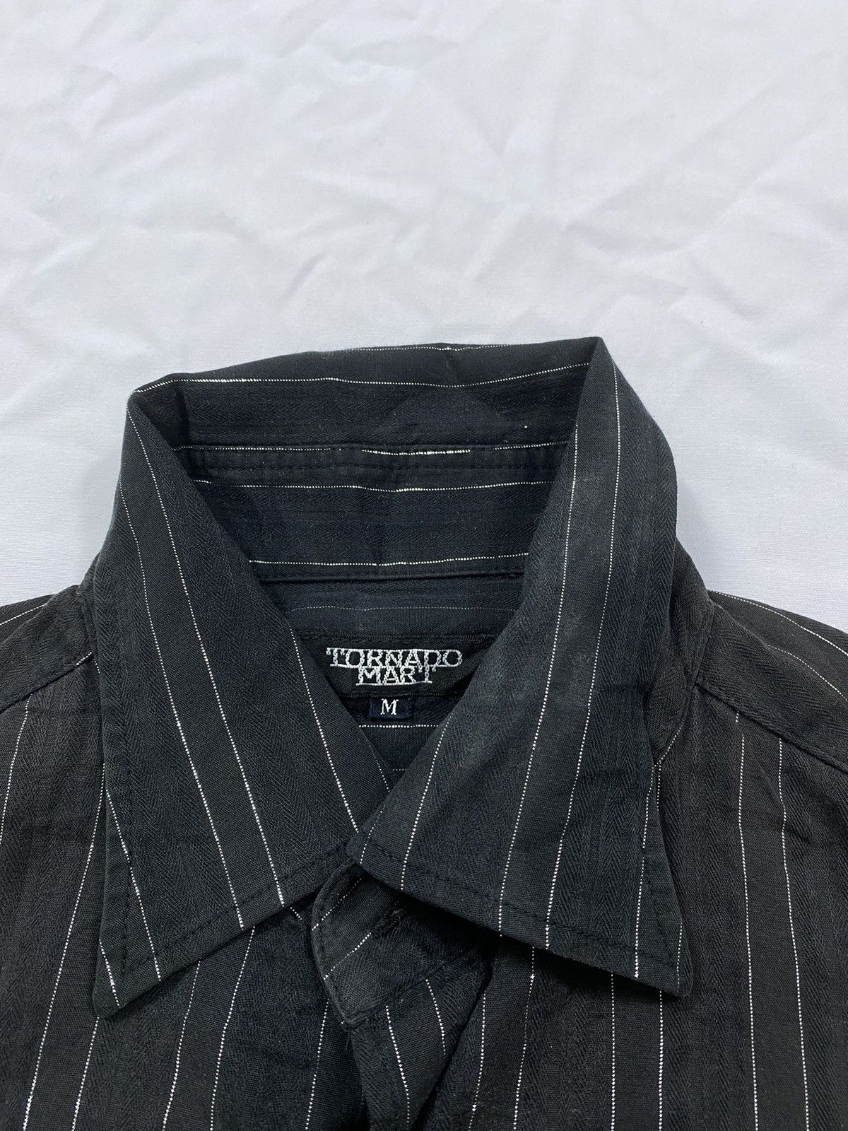 Tornado Mart Tornado Mart nice design Button ups slim Fit japanese style Size US M / EU 48-50 / 2 - 3 Thumbnail