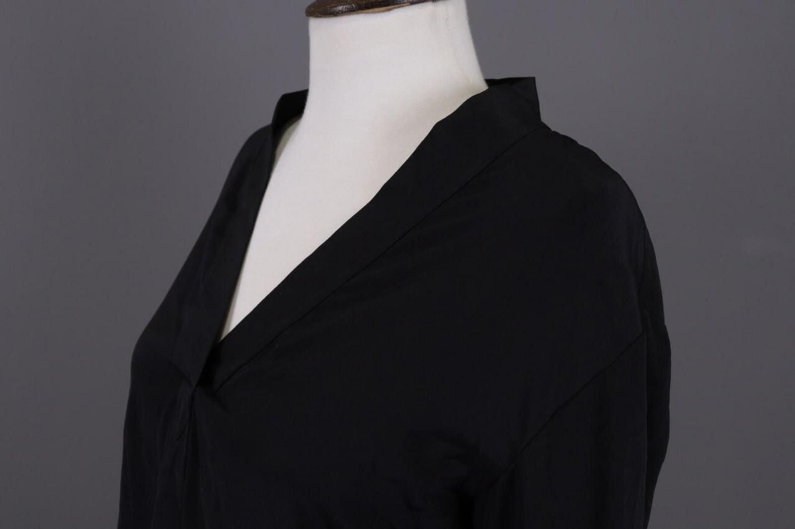 Diane von Furstenberg Ladies Diane von Furstenberg Black V-Neck Top Blouse Size XS Size XS / US 0-2 / IT 36-38 - 7 Thumbnail