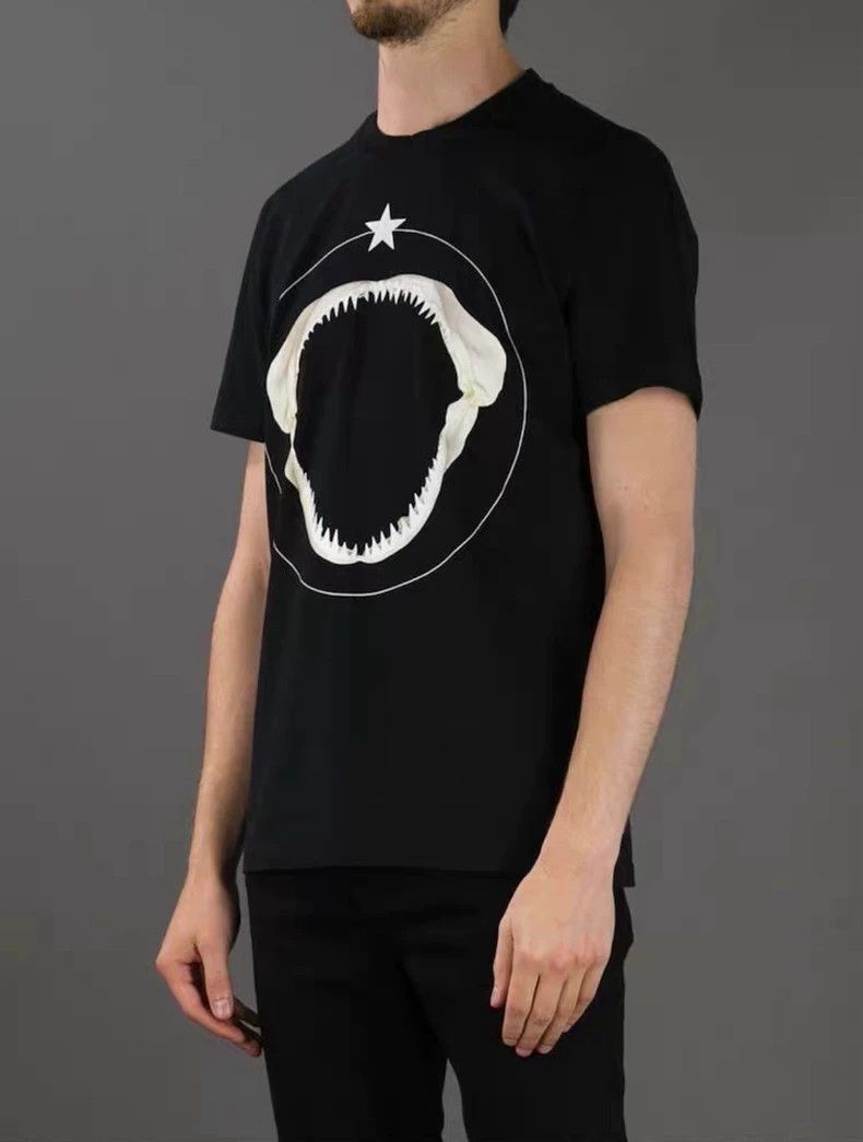 Givenchy Givenchy FW13 Black Shark Teeth Short Sleeve, XXS size Size US XXS / EU 40 - 6 Thumbnail