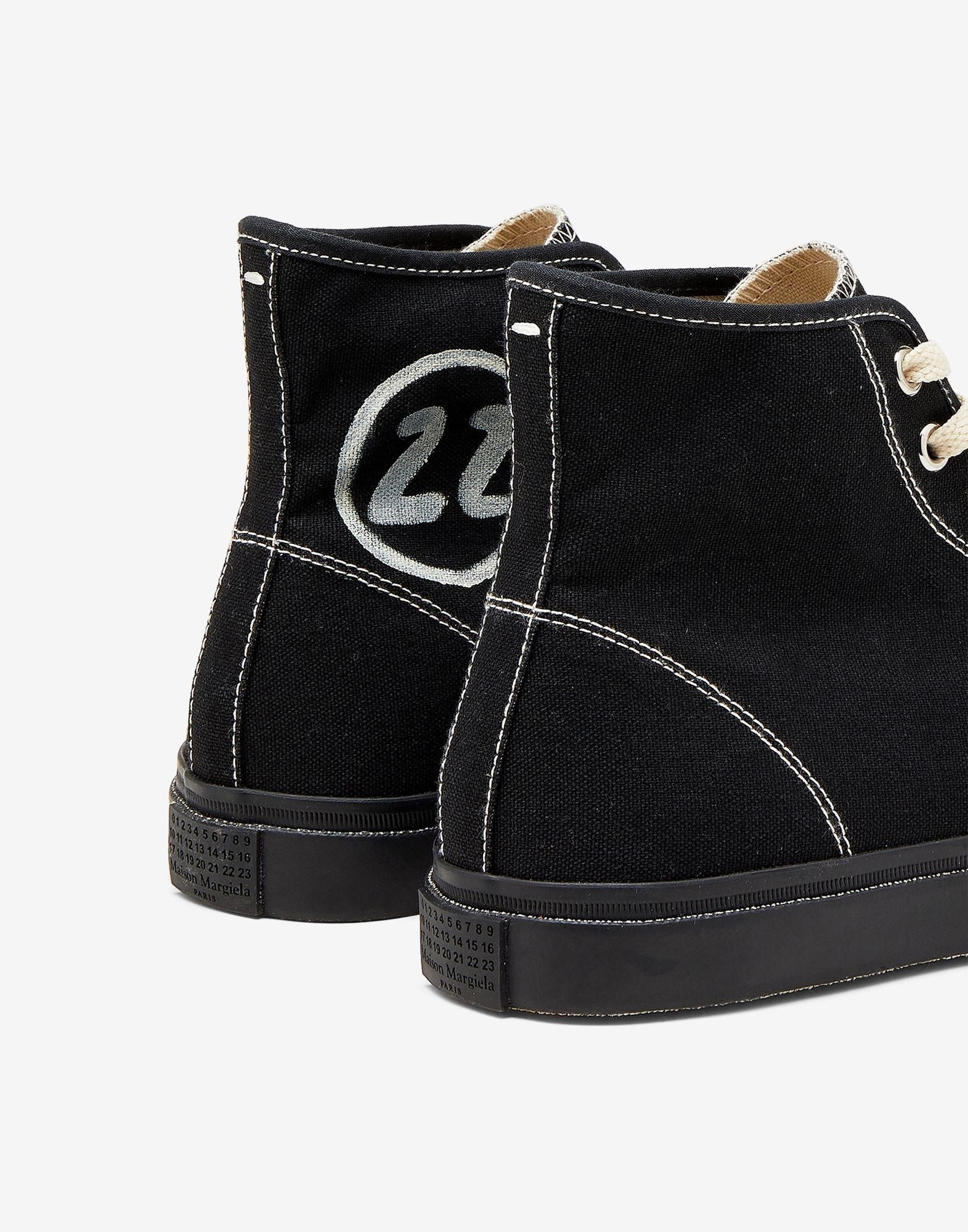 Maison Margiela oc11z0725 Tabi Hi-Top Sneakers in Black Size US 11.5 / EU 44-45 - 4 Thumbnail