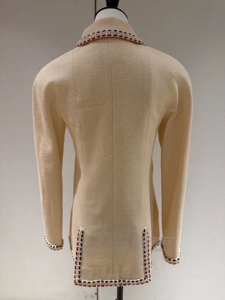 Chanel Chanel 18 Hamburger Series Beige Red and Blue Edge Knitted Size XS / US 0-2 / IT 36-38 - 2 Thumbnail