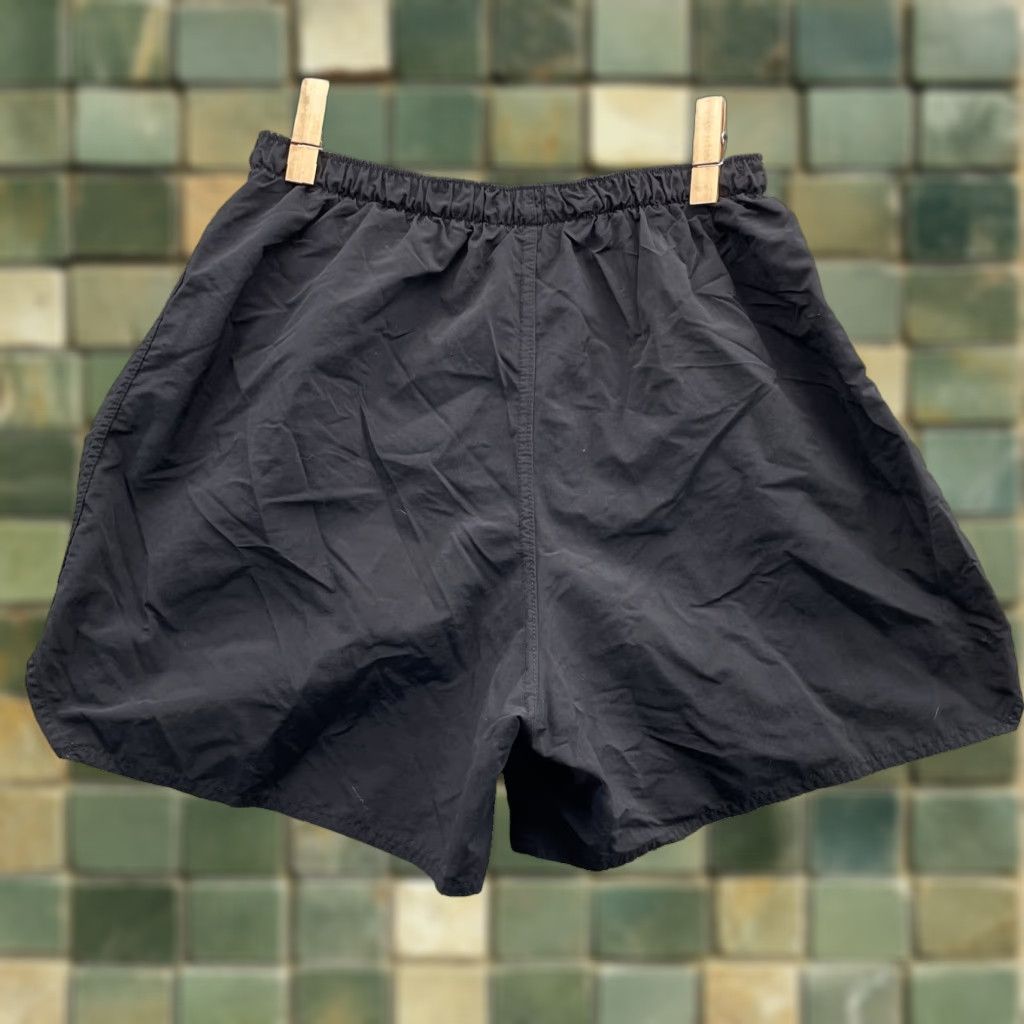 Vintage US Army Running Short Men Medium Black Athletic Activewear Gym Training Walking Hiking Shirt Mens Size US 31 - 1 Thumbnail